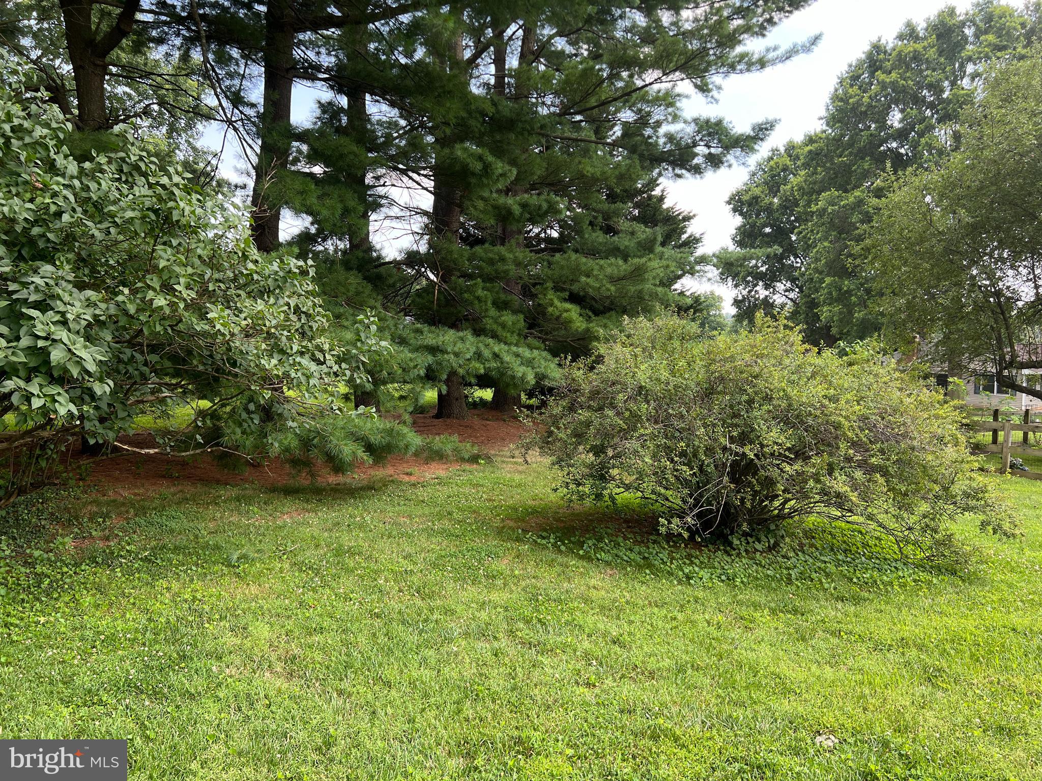 BROOKHILL FARMS - Residential