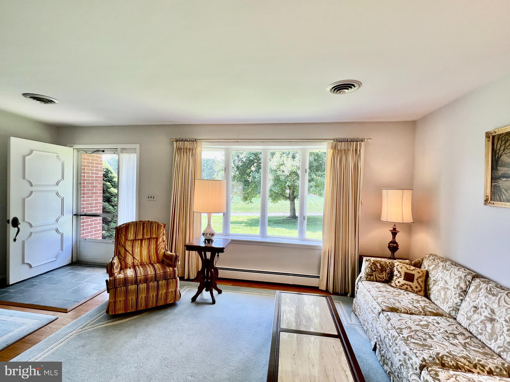 BROOKHILL FARMS - Residential