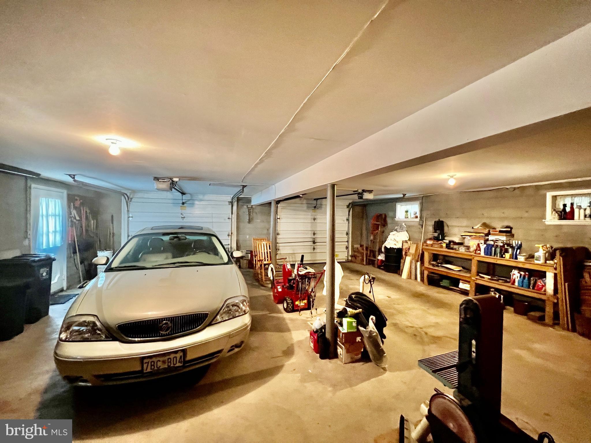 BROOKHILL FARMS - Residential