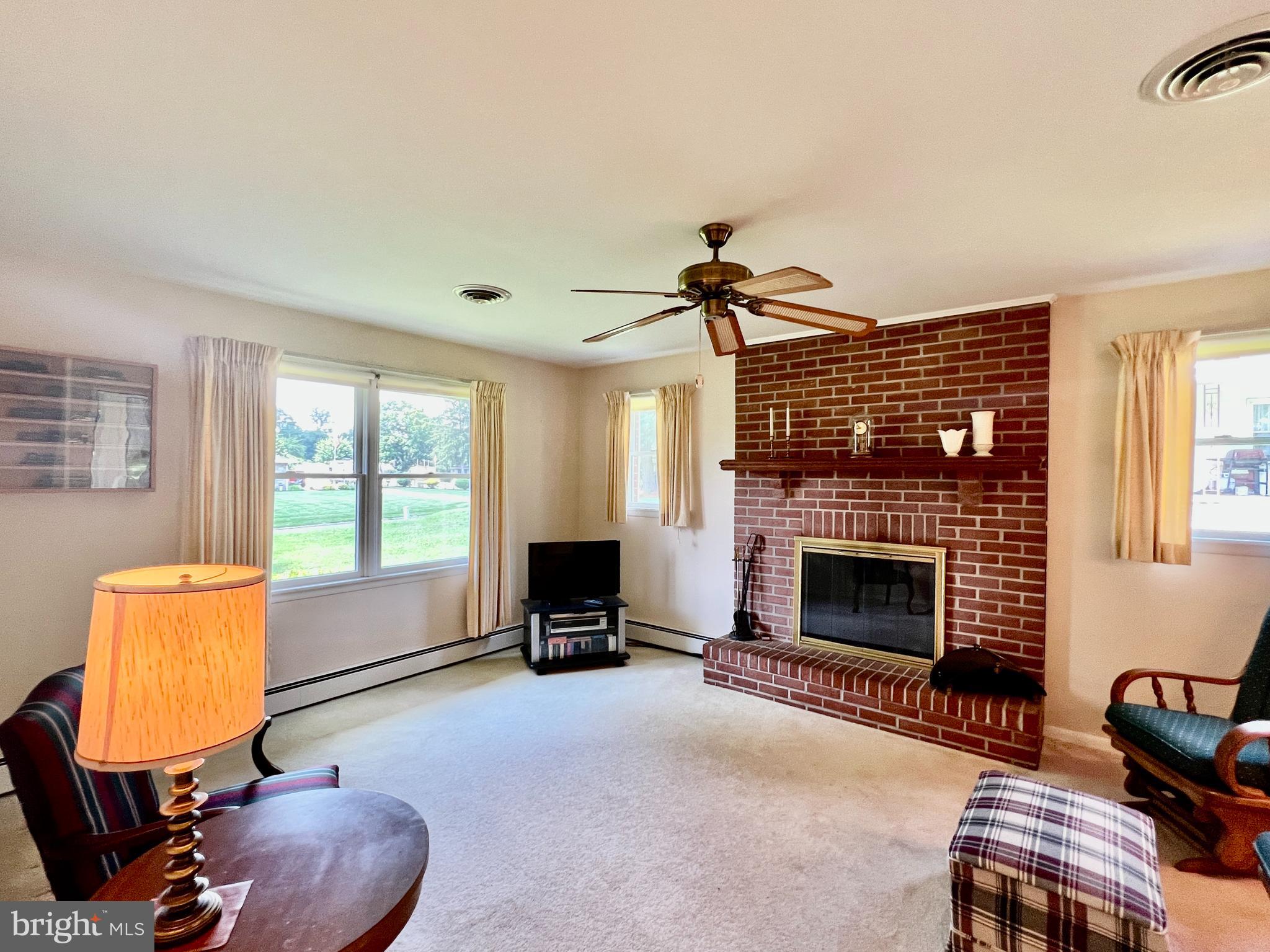 BROOKHILL FARMS - Residential