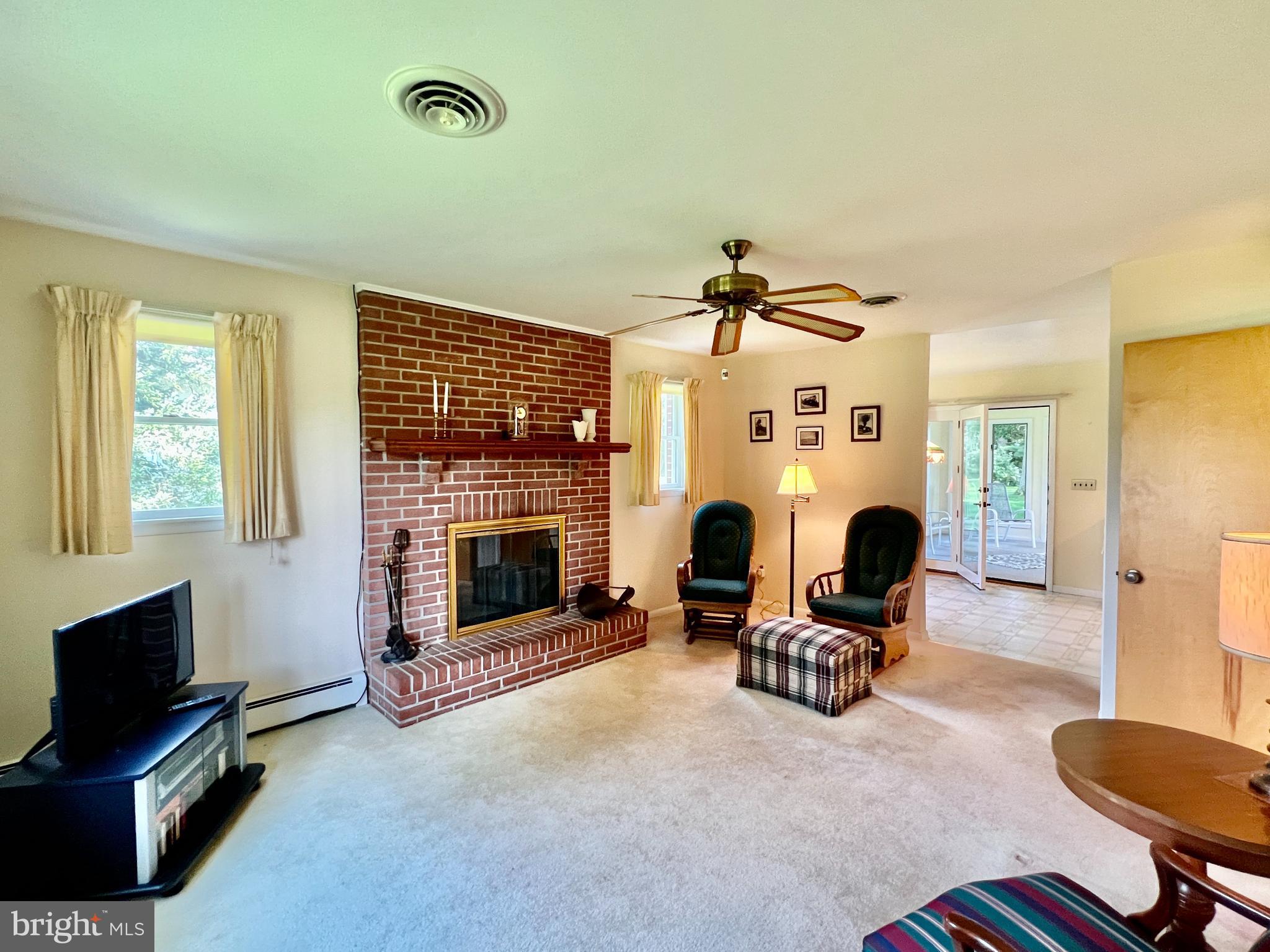 BROOKHILL FARMS - Residential