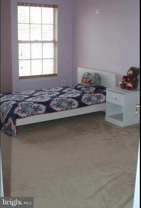 MCNAIR FARMS - Residential Lease