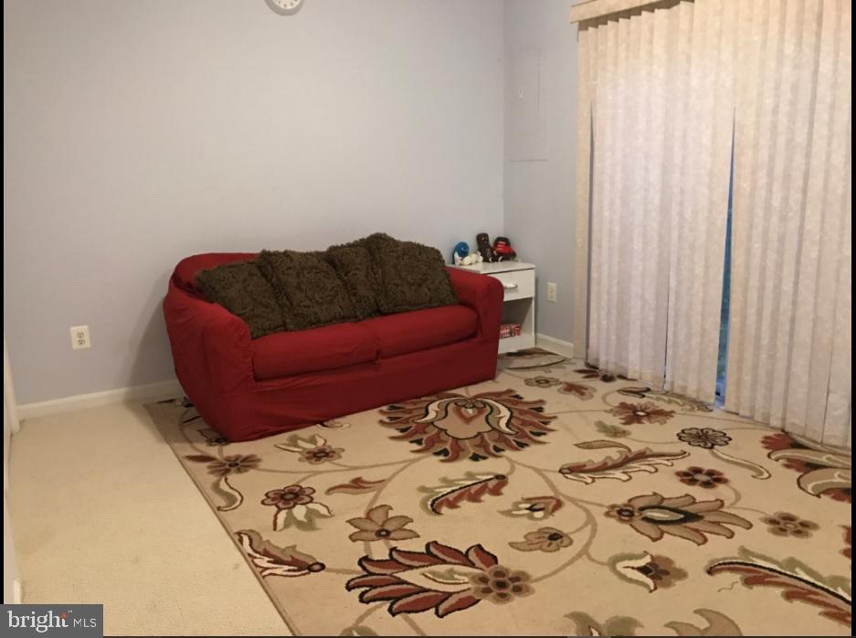 MCNAIR FARMS - Residential Lease