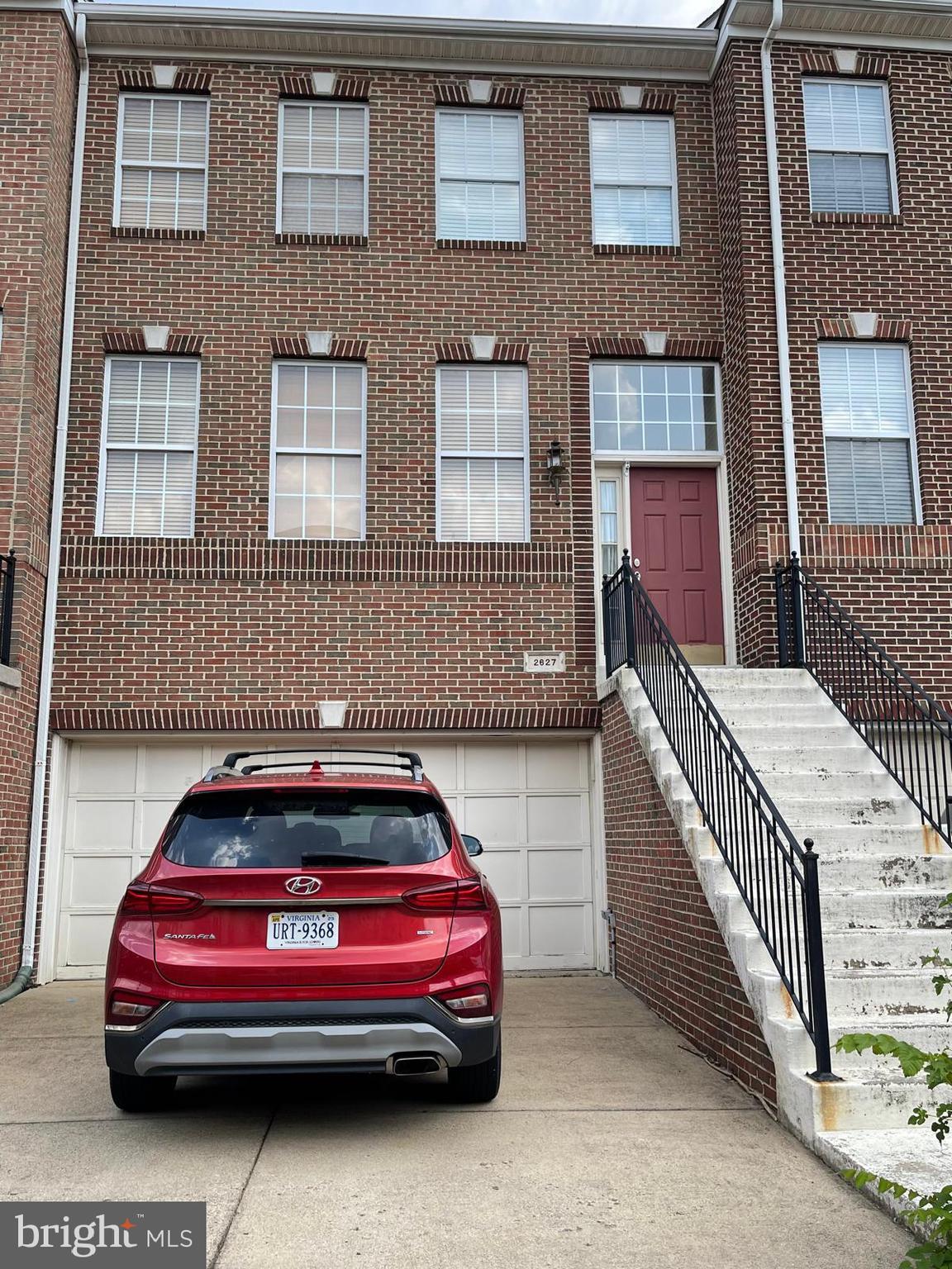 new paints & carpet installed beautiful Town home Brick Front, 2 Car Garage with 3 Beds and 3.5 Baths available in the heart of Herndon available for Lease. This is west Facing property and next to Common Area and Parking. Easy Commute access to Metro Station and Bus Stop and closer to Route 267 for D.C Commuters. Available from 1st August 2025.