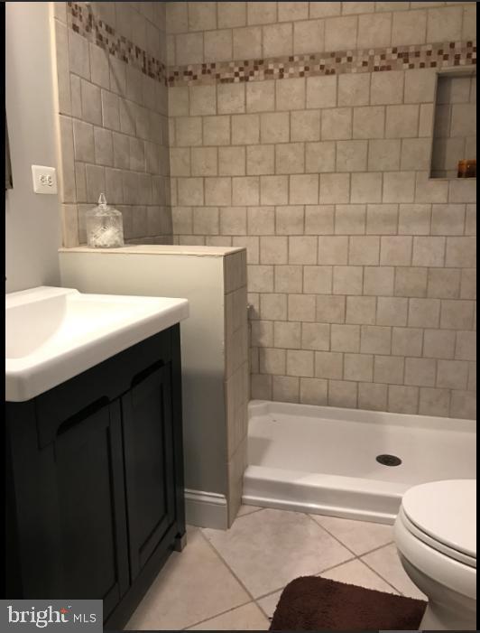 MCNAIR FARMS - Residential Lease