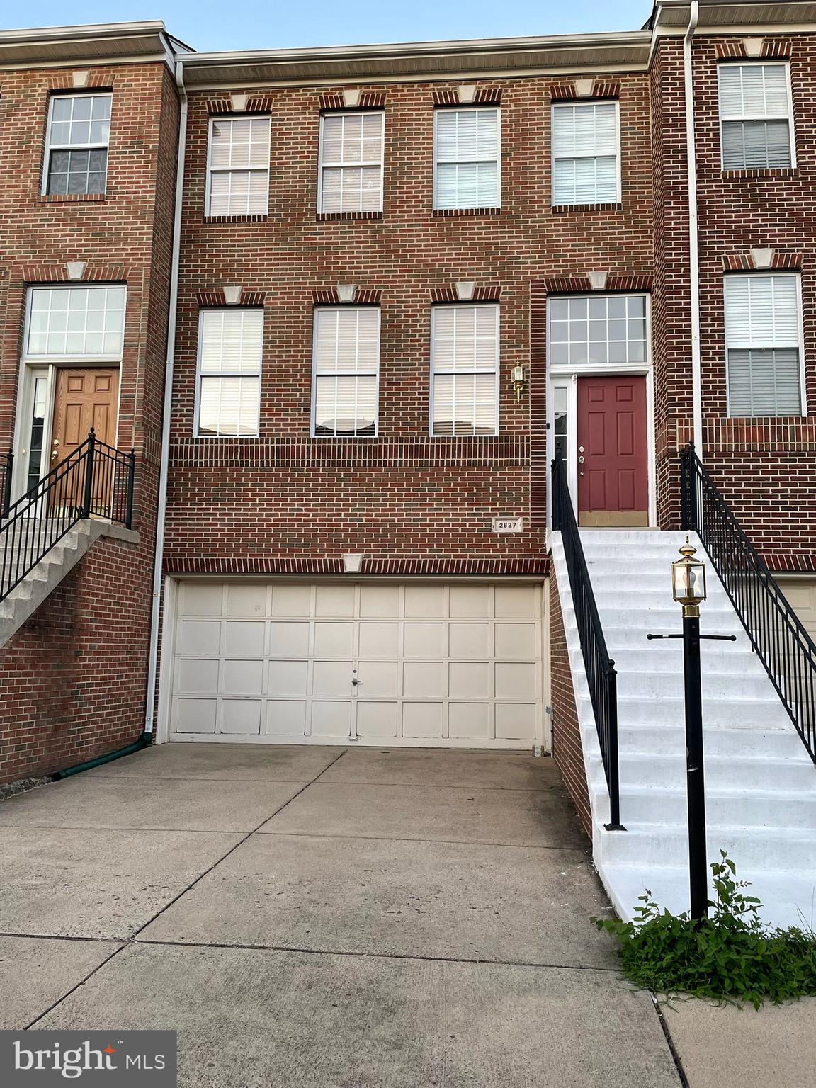 MCNAIR FARMS - Residential Lease