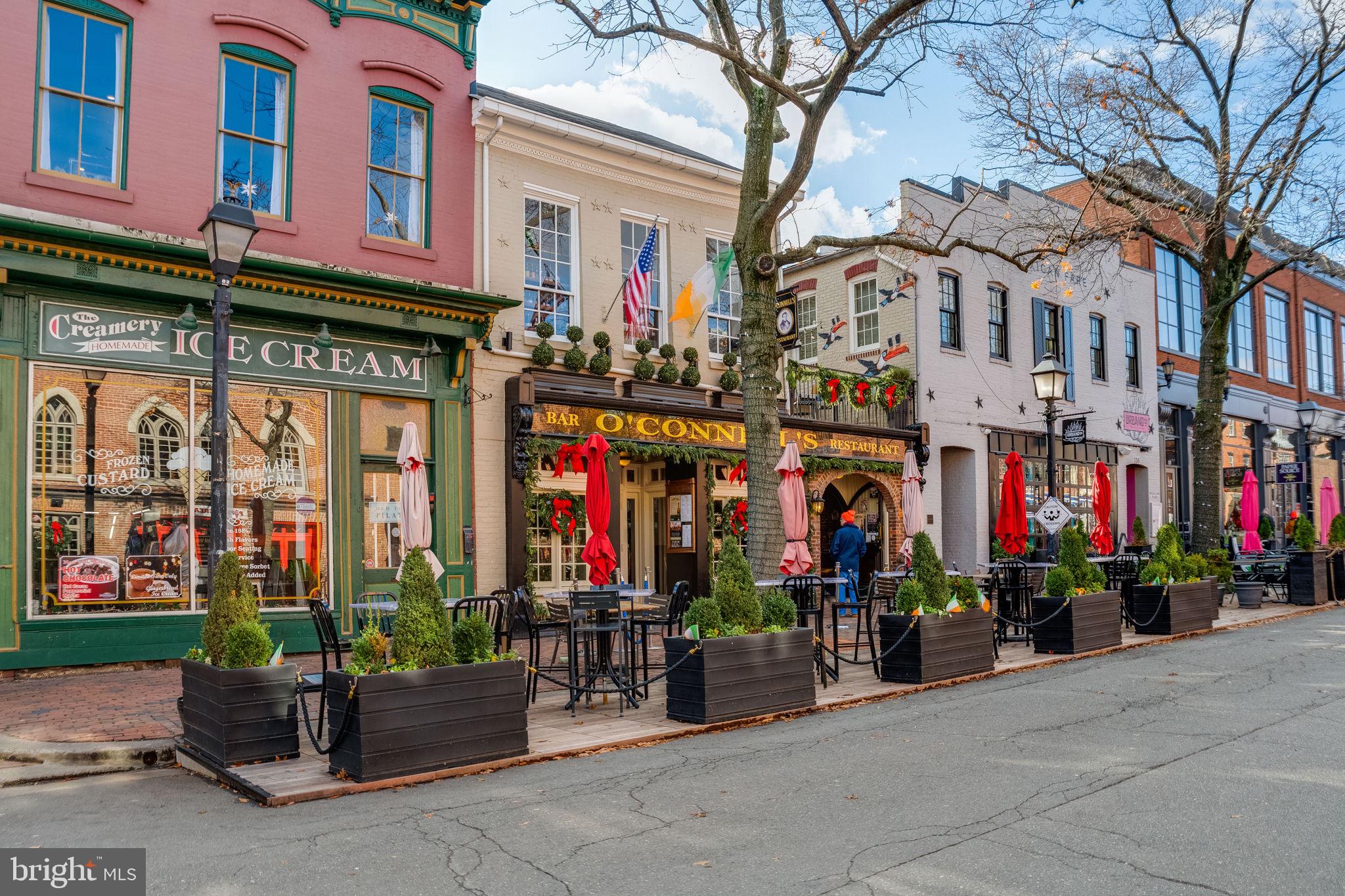 OLD TOWN ALEXANDRIA - Residential Lease