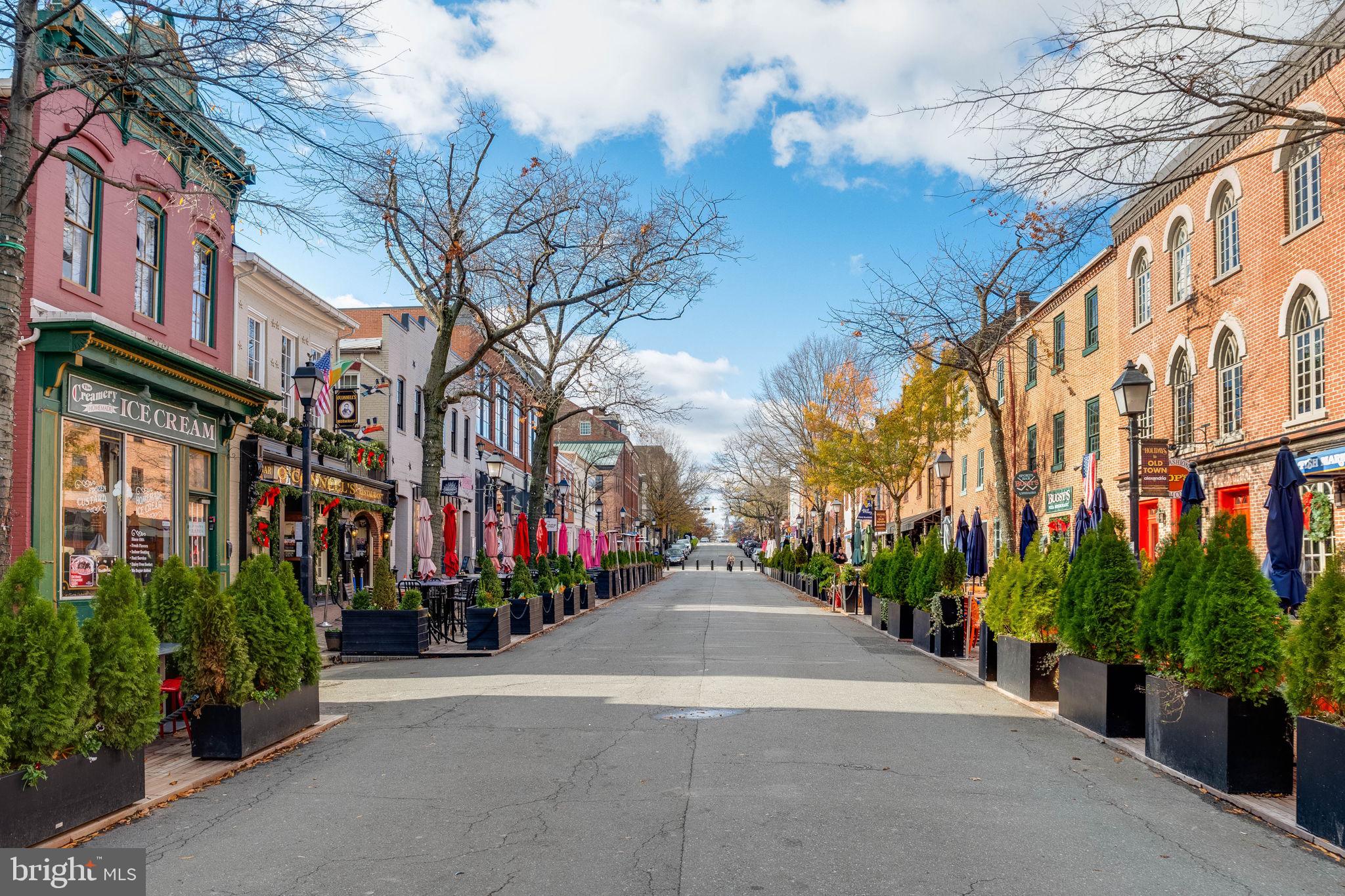 OLD TOWN ALEXANDRIA - Residential Lease