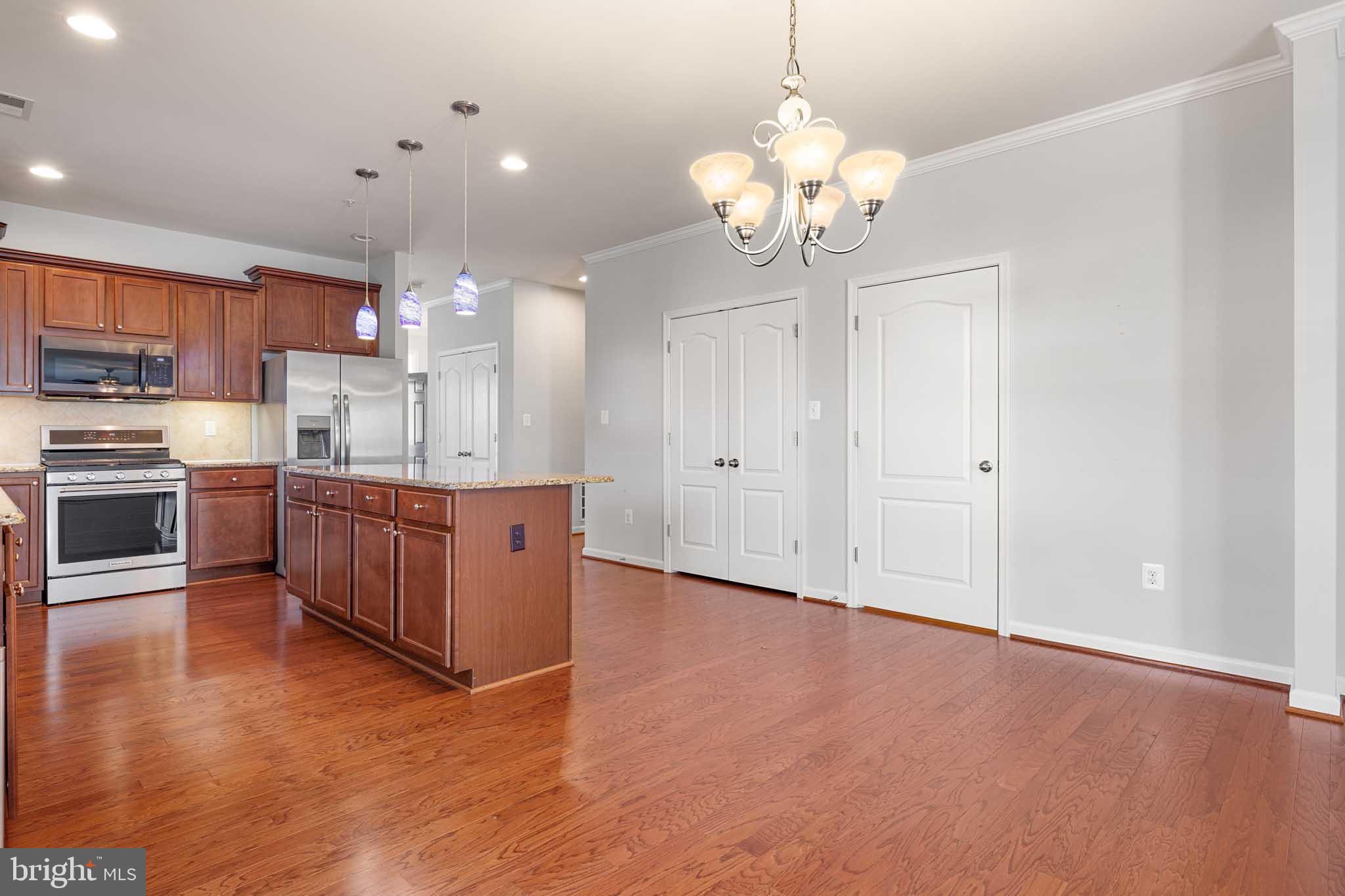 HERITAGE AT ST. CHARLES - Residential