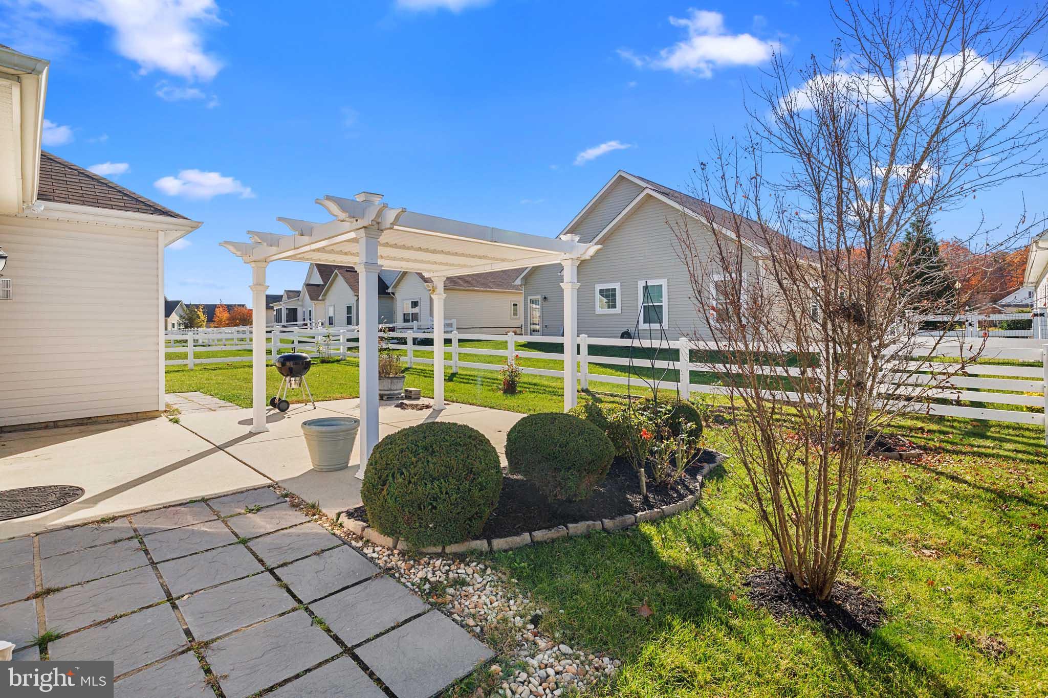 HERITAGE AT ST. CHARLES - Residential