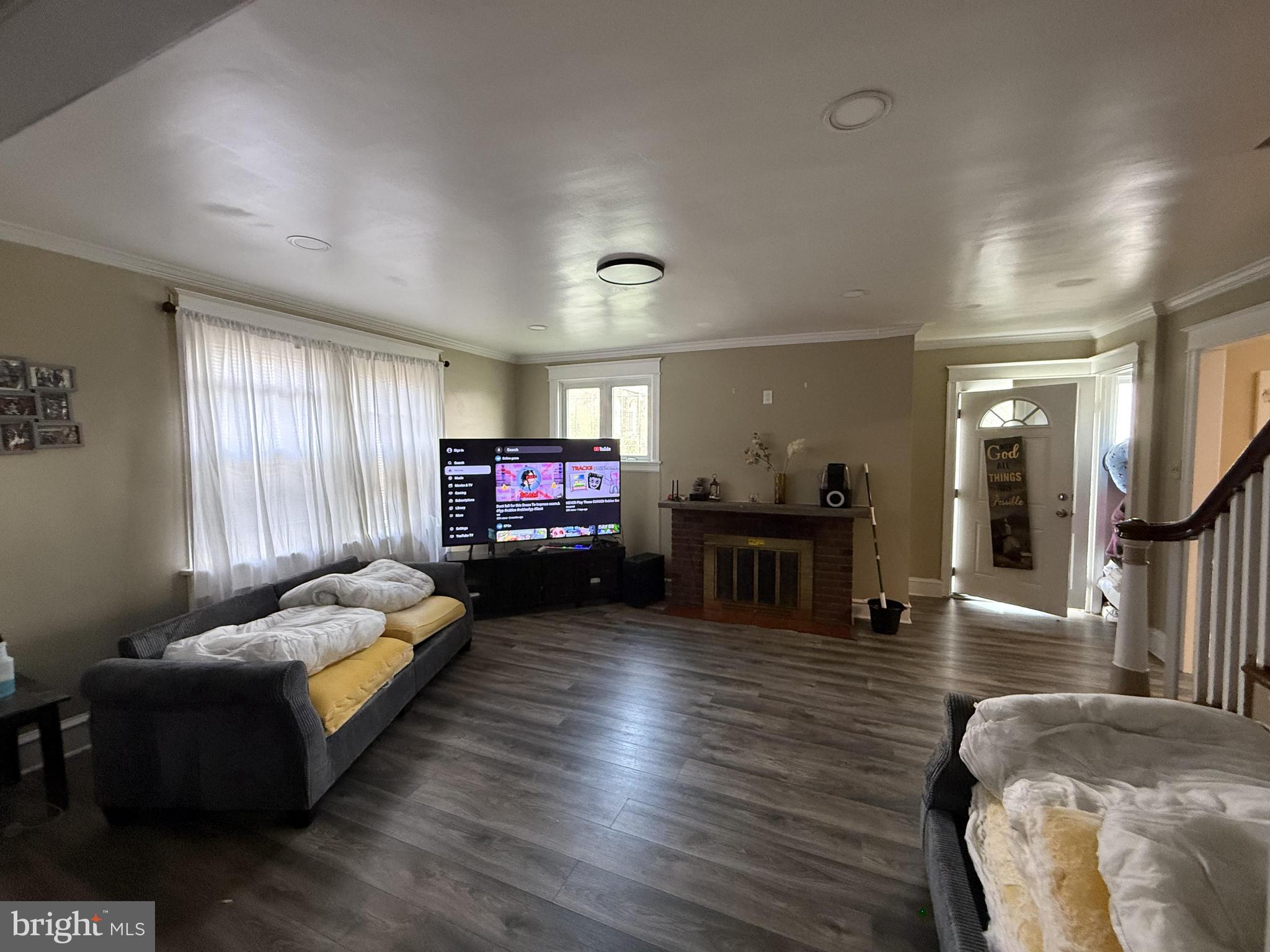 RHAWNHURST - Residential