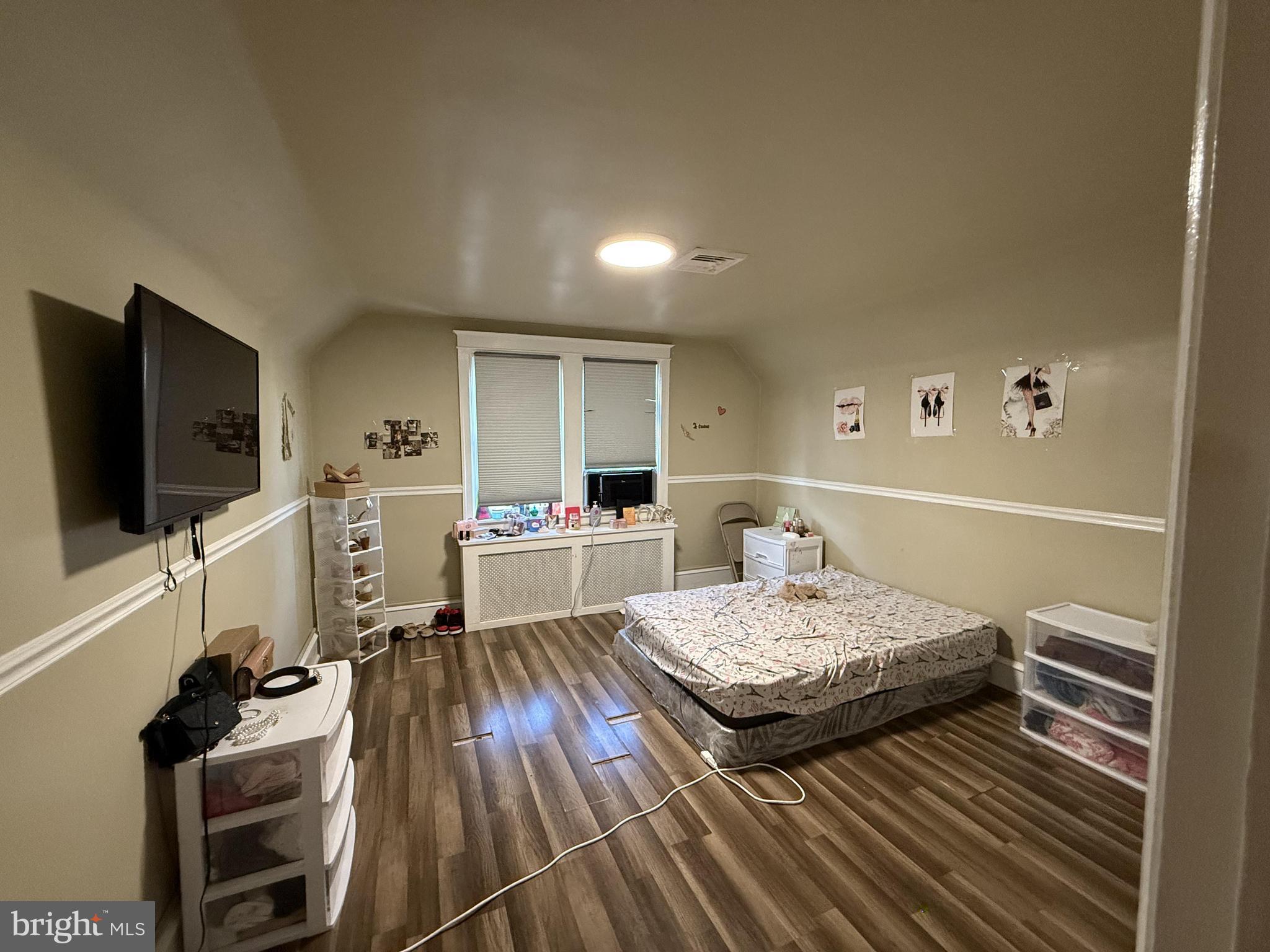 RHAWNHURST - Residential