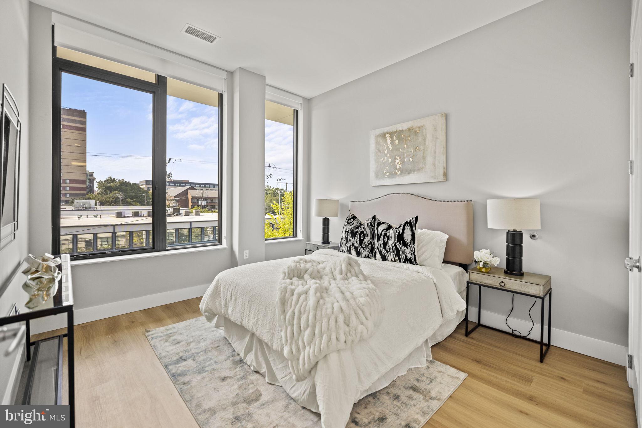 OLD TOWN ALEXANDRIA - Residential Lease