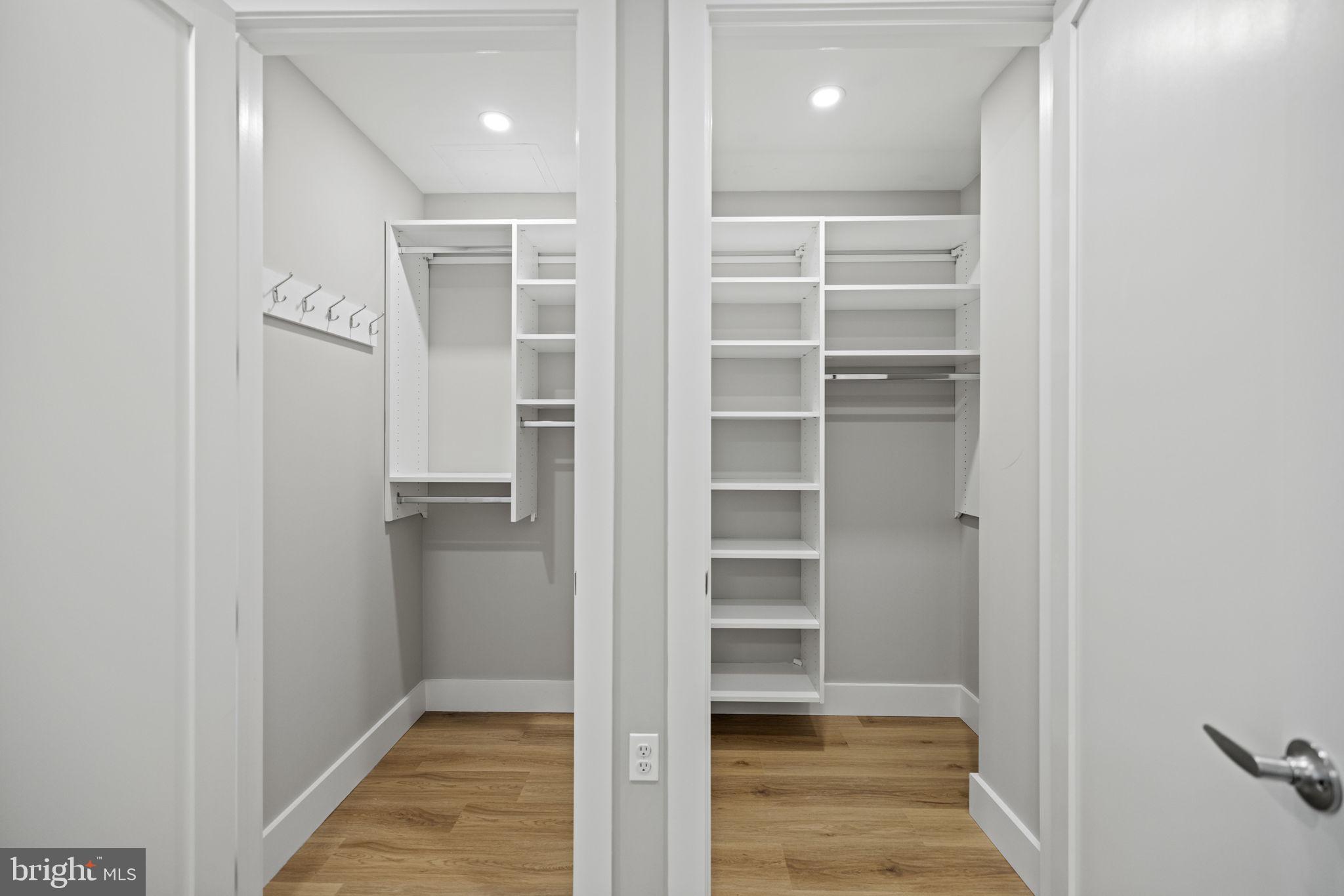 OLD TOWN ALEXANDRIA - Residential Lease