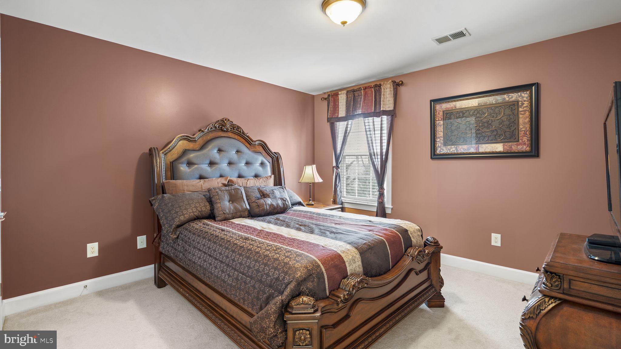 TOWERING OAKS ESTATES - Residential