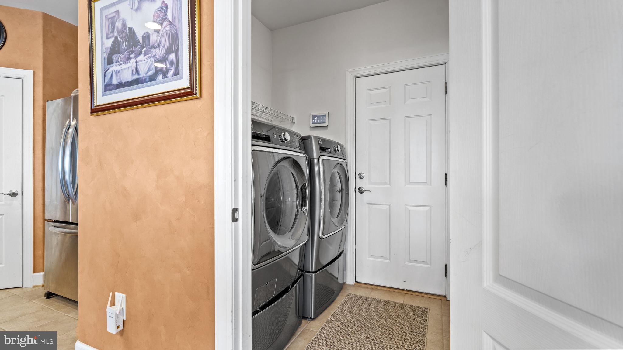 TOWERING OAKS ESTATES - Residential