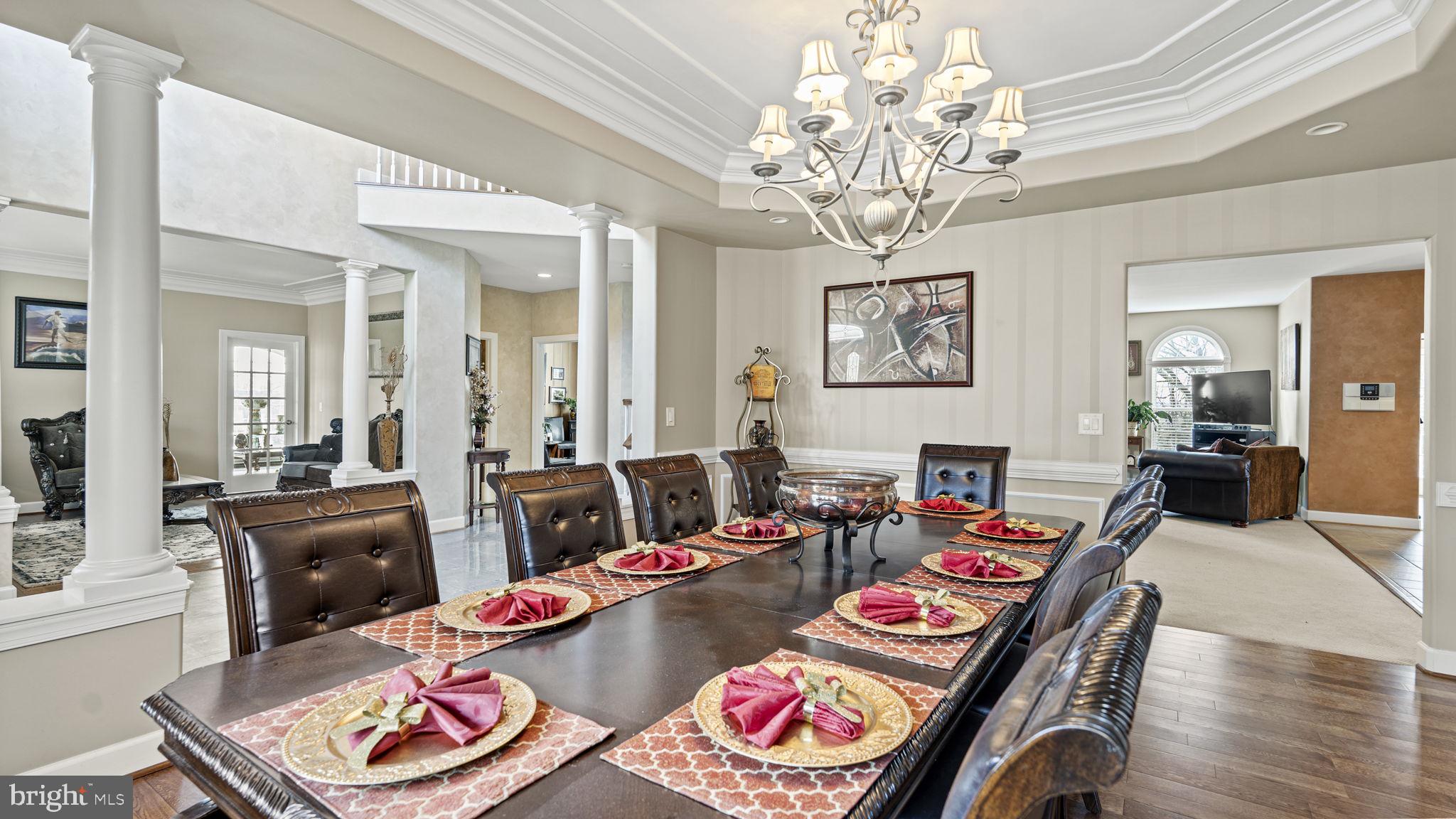 TOWERING OAKS ESTATES - Residential