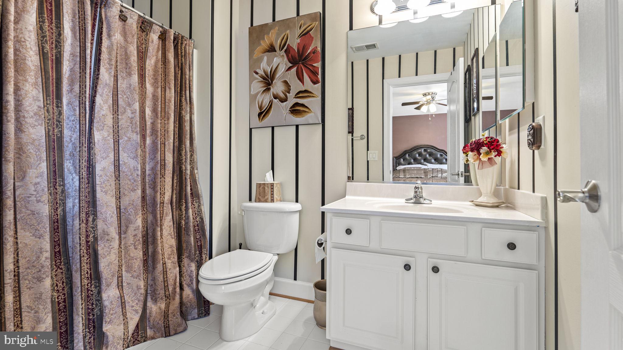 TOWERING OAKS ESTATES - Residential