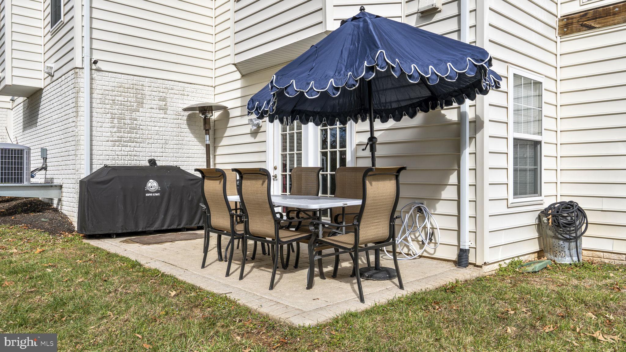 TOWERING OAKS ESTATES - Residential