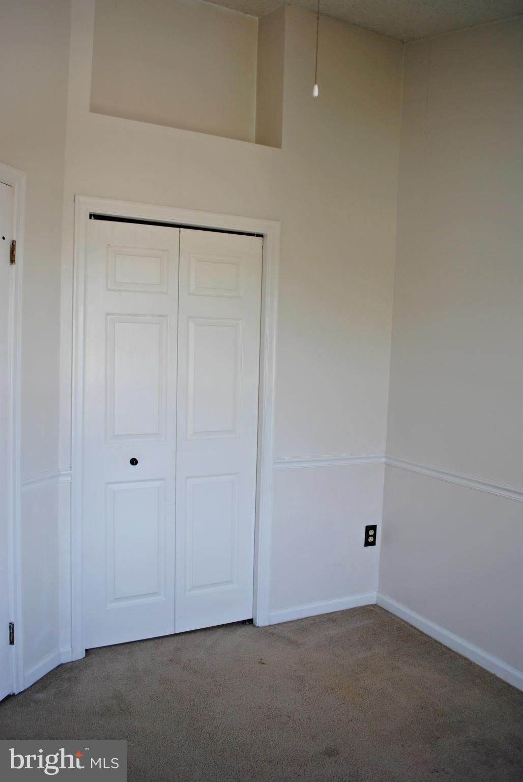 VILLAGE OF SILVER HALL - Residential Lease