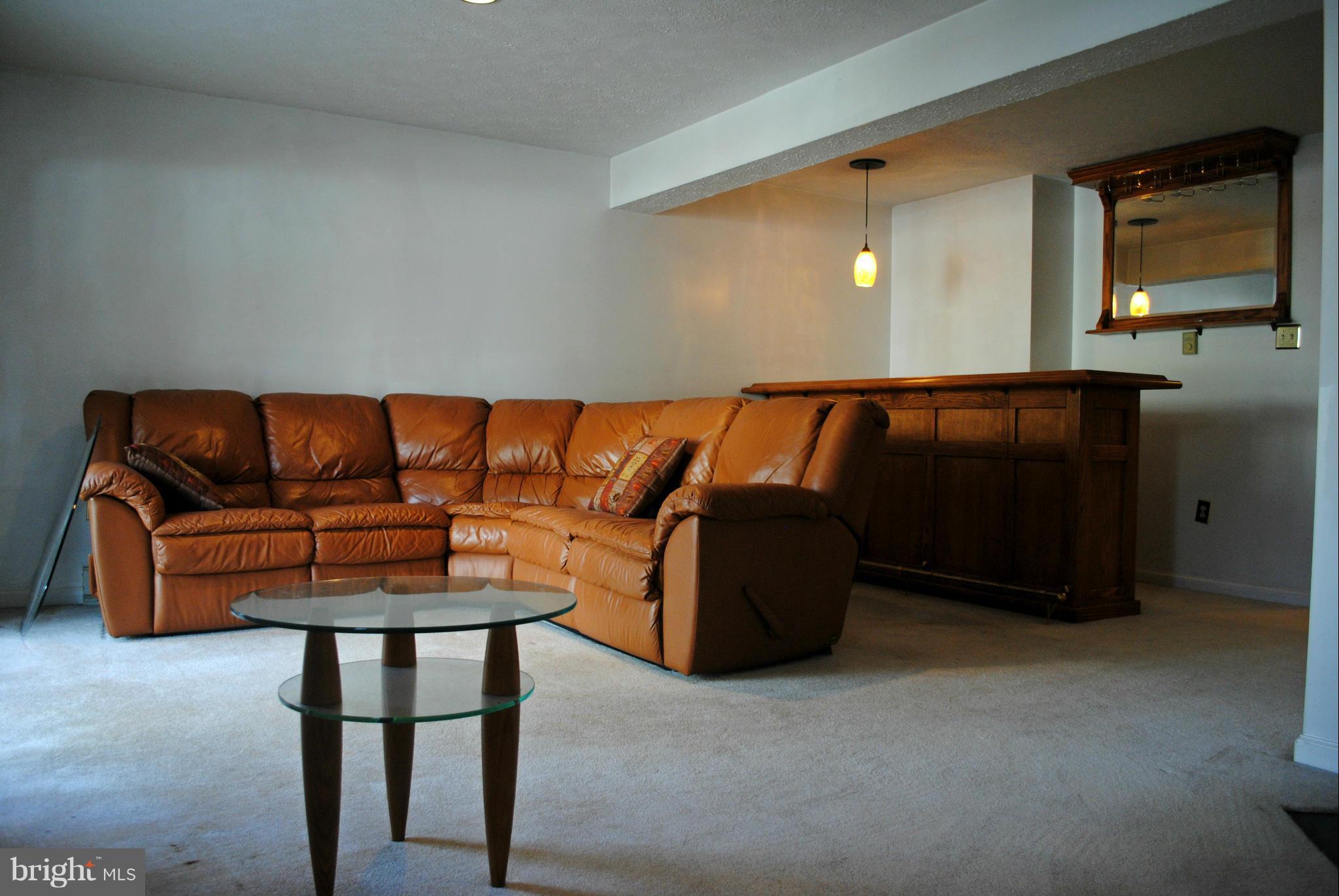 VILLAGE OF SILVER HALL - Residential Lease