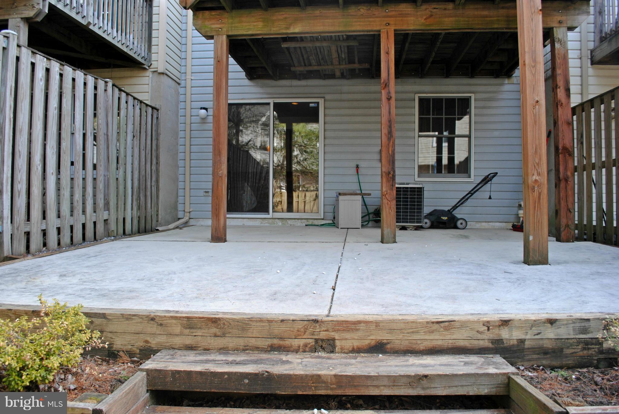 VILLAGE OF SILVER HALL - Residential Lease