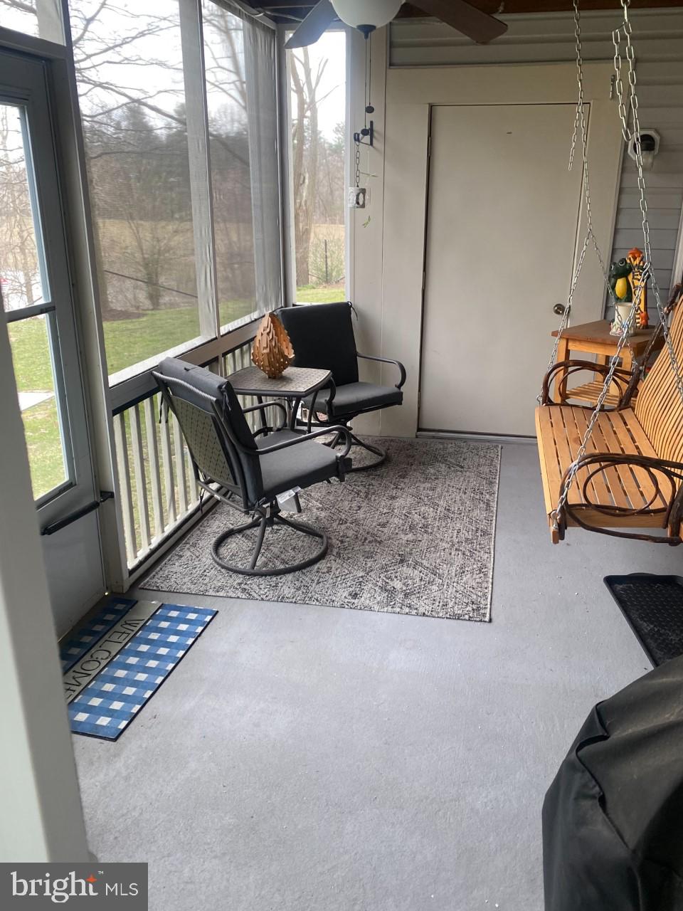 CROMWELL FOUNTAIN - Residential