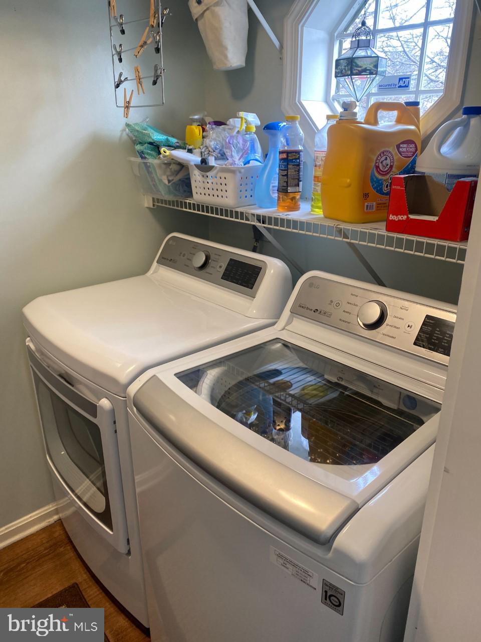 CROMWELL FOUNTAIN - Residential