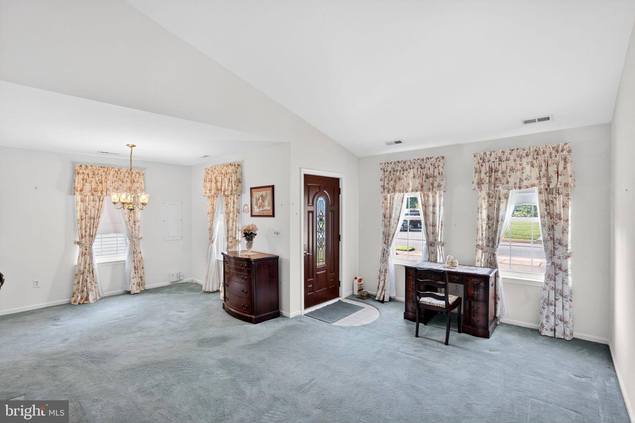 RIVERSIDE - Residential