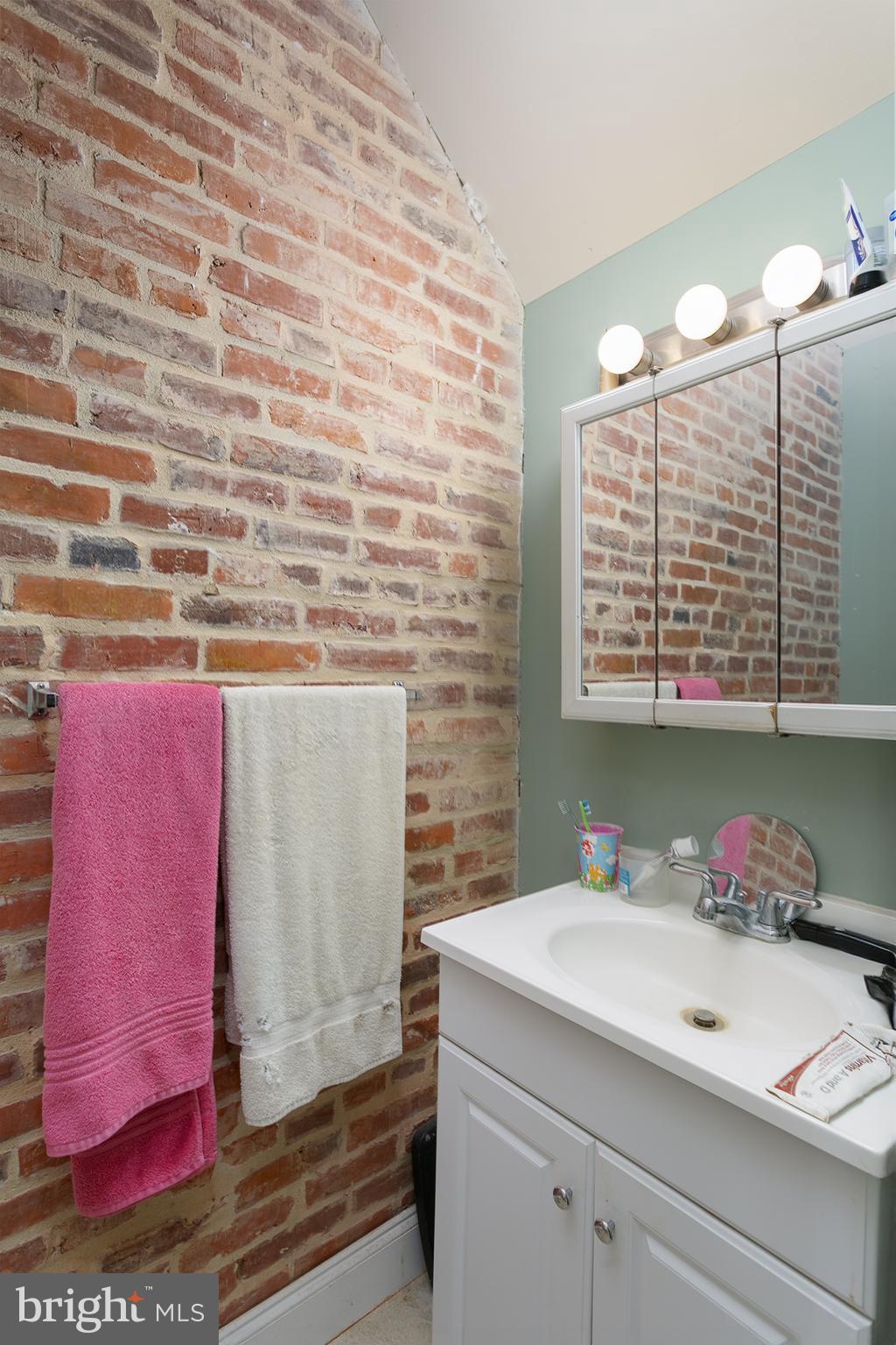 MCELDERRY PARK - Residential