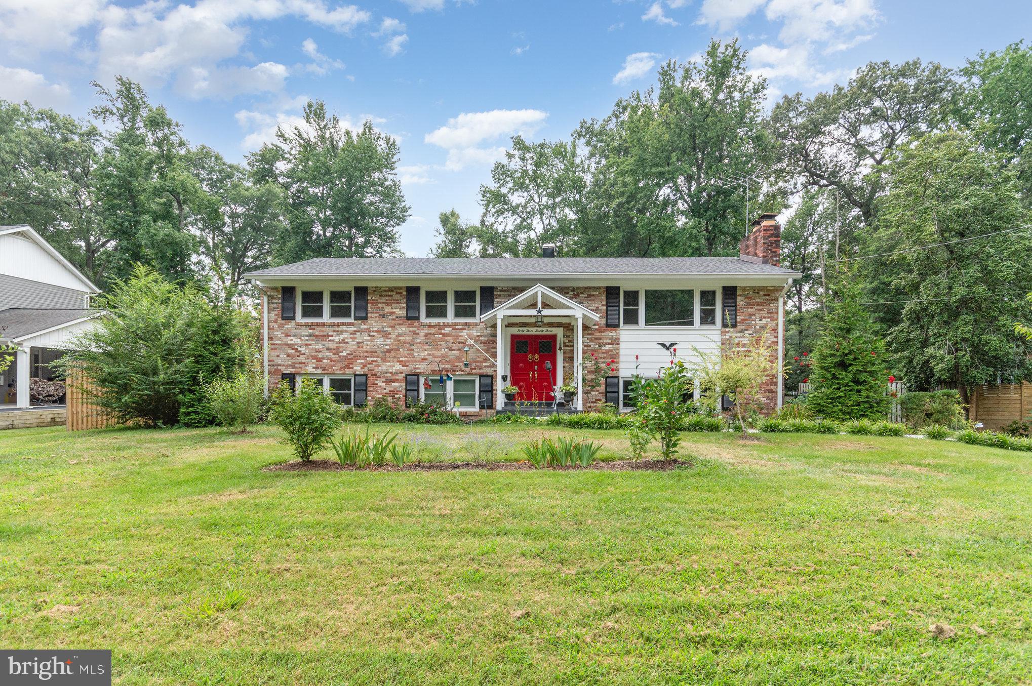 4323 FERRY LANDING ROAD