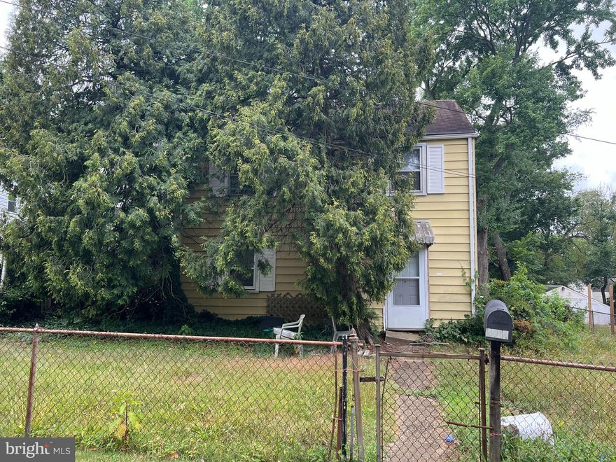 Nestled in the charming community of Hyattsville, MD, this delightful 2-bedroom fixer-upper presents a unique opportunity for those looking to create their dream home. Situated on a generously sized lot, the property offers ample space for expansion, gardening, or outdoor recreation, making it a rare find in this sought-after area.
Outside, the expansive lot is a true gem, offering endless opportunities for outdoor living and entertaining. Whether you envision a lush garden, a play area for children, or a tranquil patio for summer barbecues, this yard can accommodate your dreams.
Located in a friendly neighborhood with easy access to local shops, restaurants, and parks, this home combines the best of suburban living with the convenience of being close to the city. With a little vision and TLC, this Hyattsville gem can be transformed into a beautiful sanctuary for its next lucky owner.