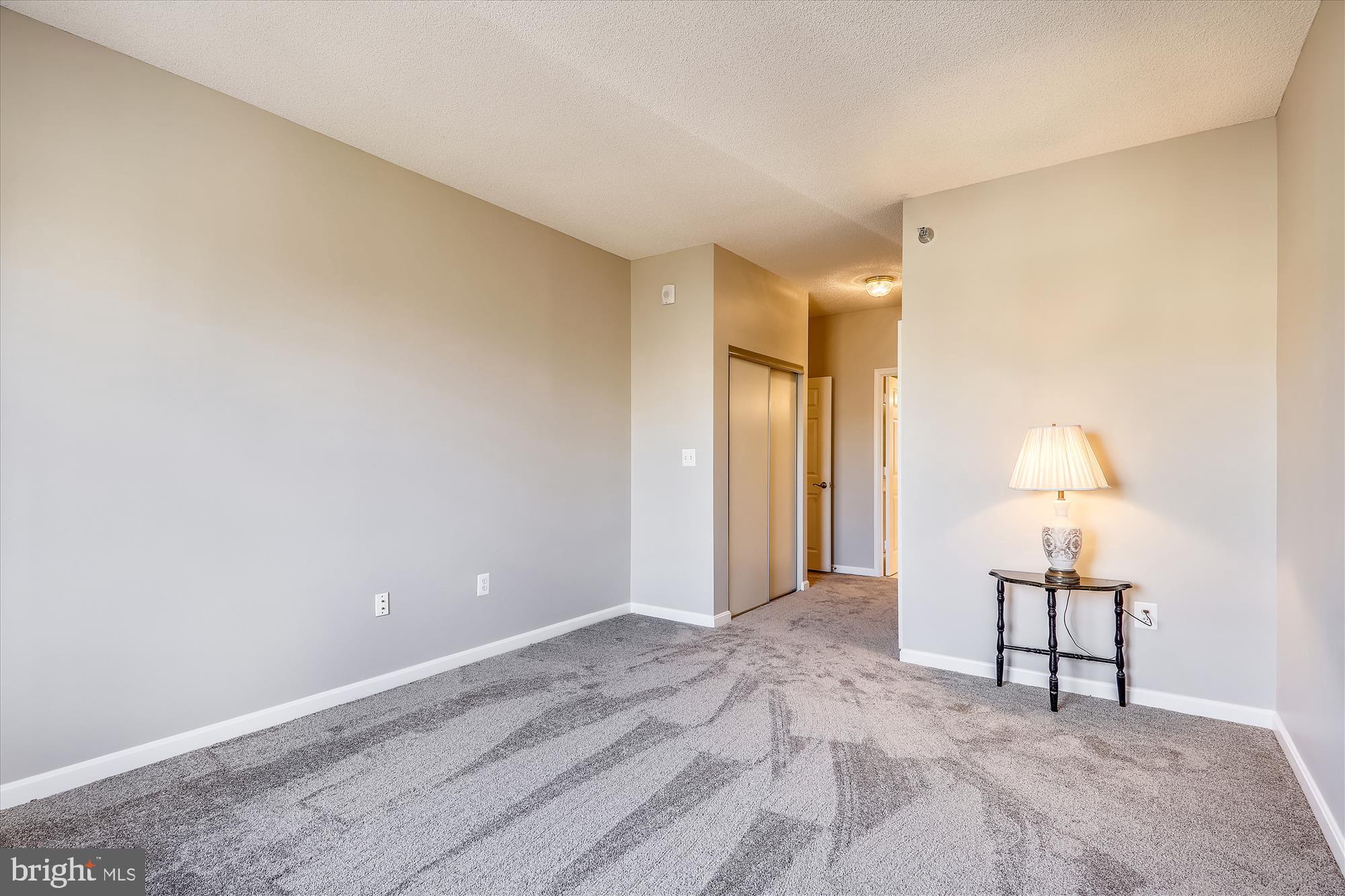 TURNBERRY COURTS AT LEIS - Residential