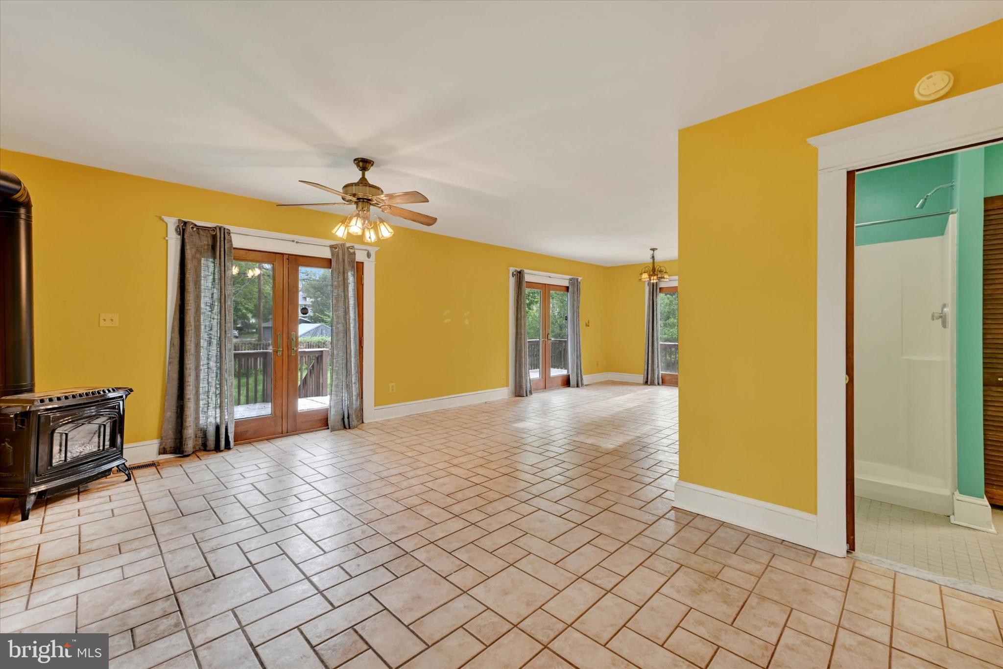 LINTHICUM HEIGHTS - Residential