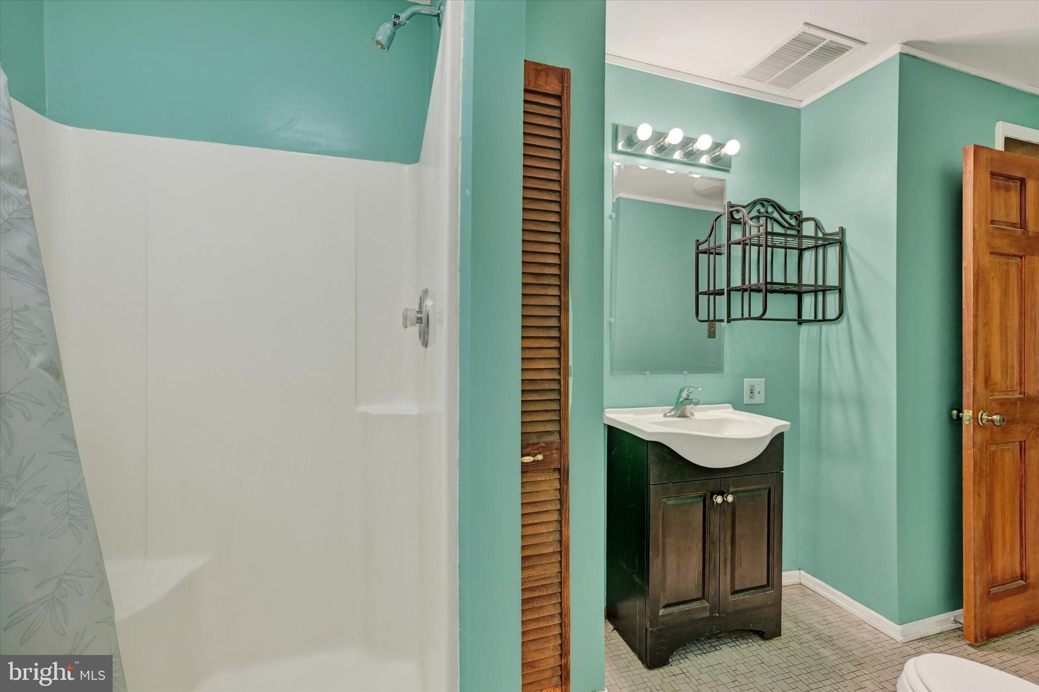 LINTHICUM HEIGHTS - Residential