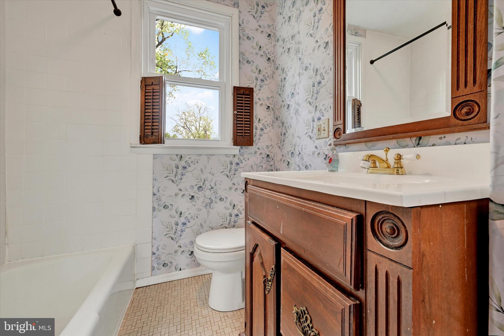 LINTHICUM HEIGHTS - Residential
