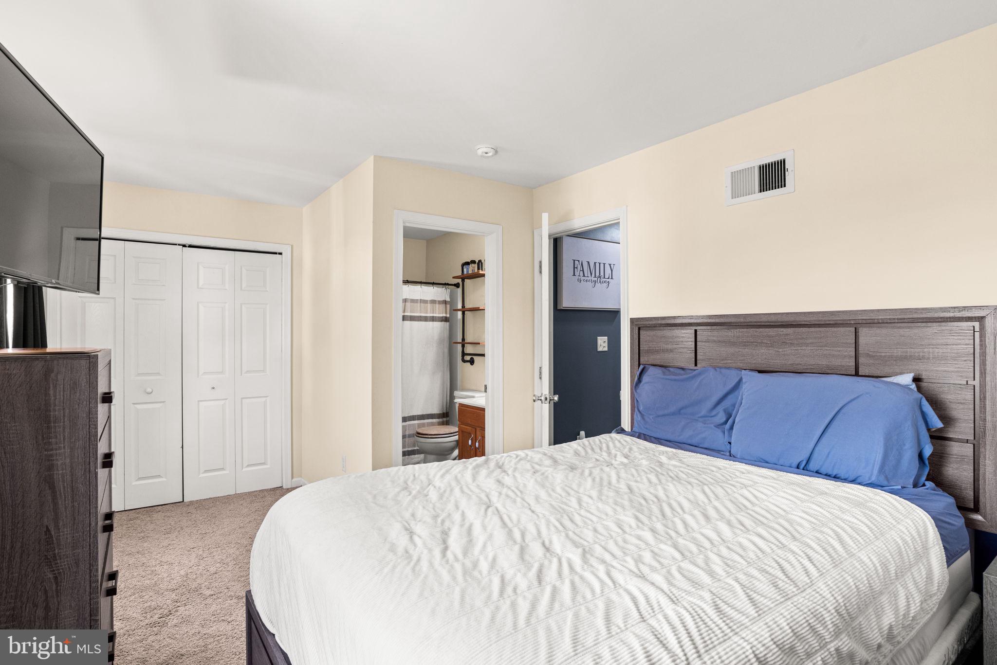 CHATHAM CREEK - Residential