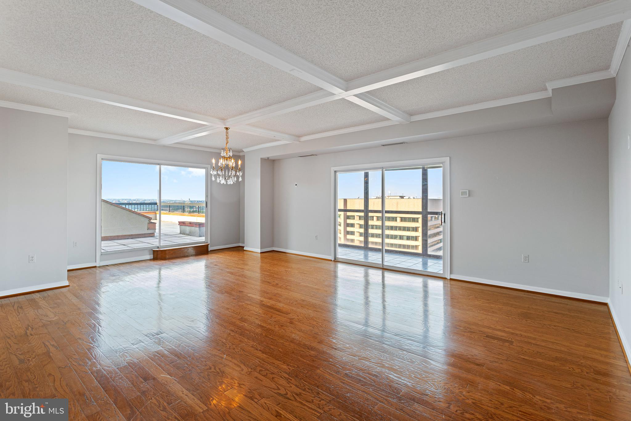 BELLA VISTA - Residential