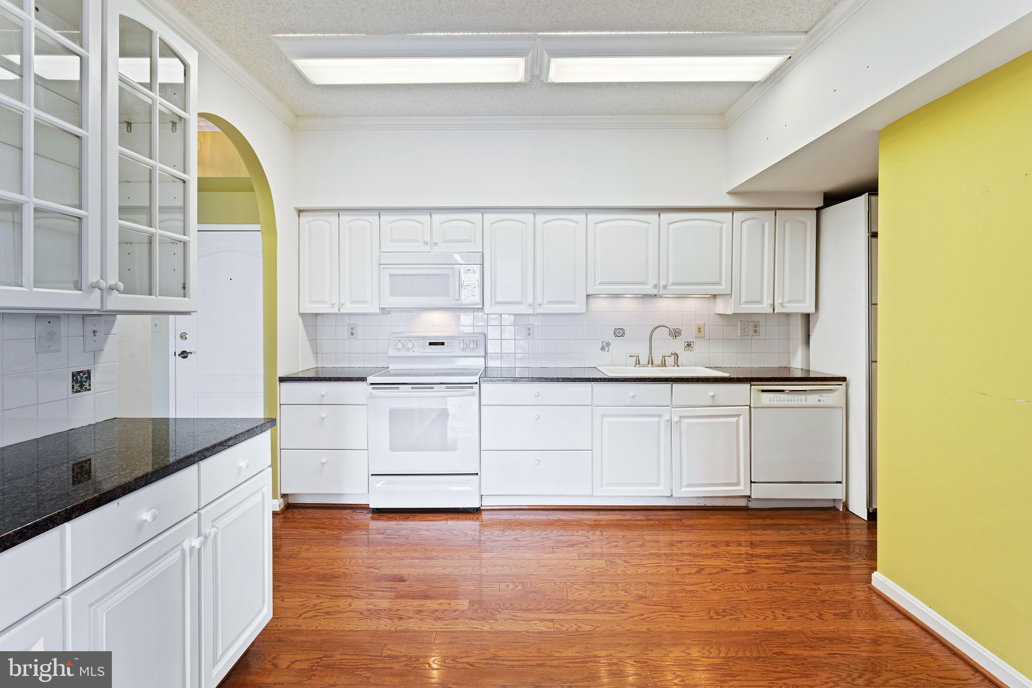 BELLA VISTA - Residential