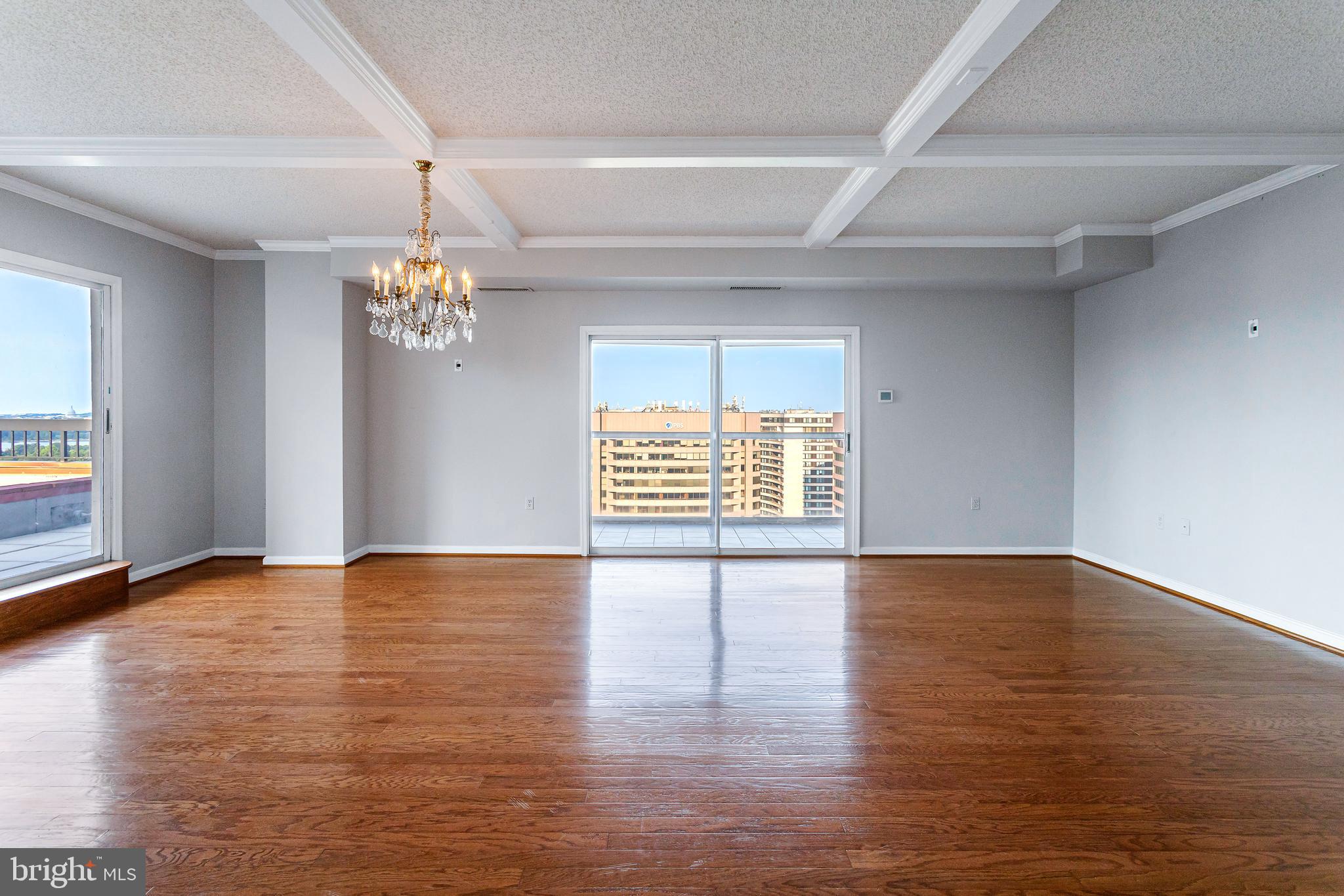 BELLA VISTA - Residential