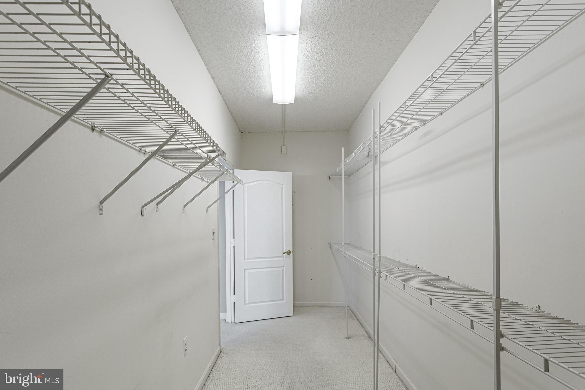 BELLA VISTA - Residential