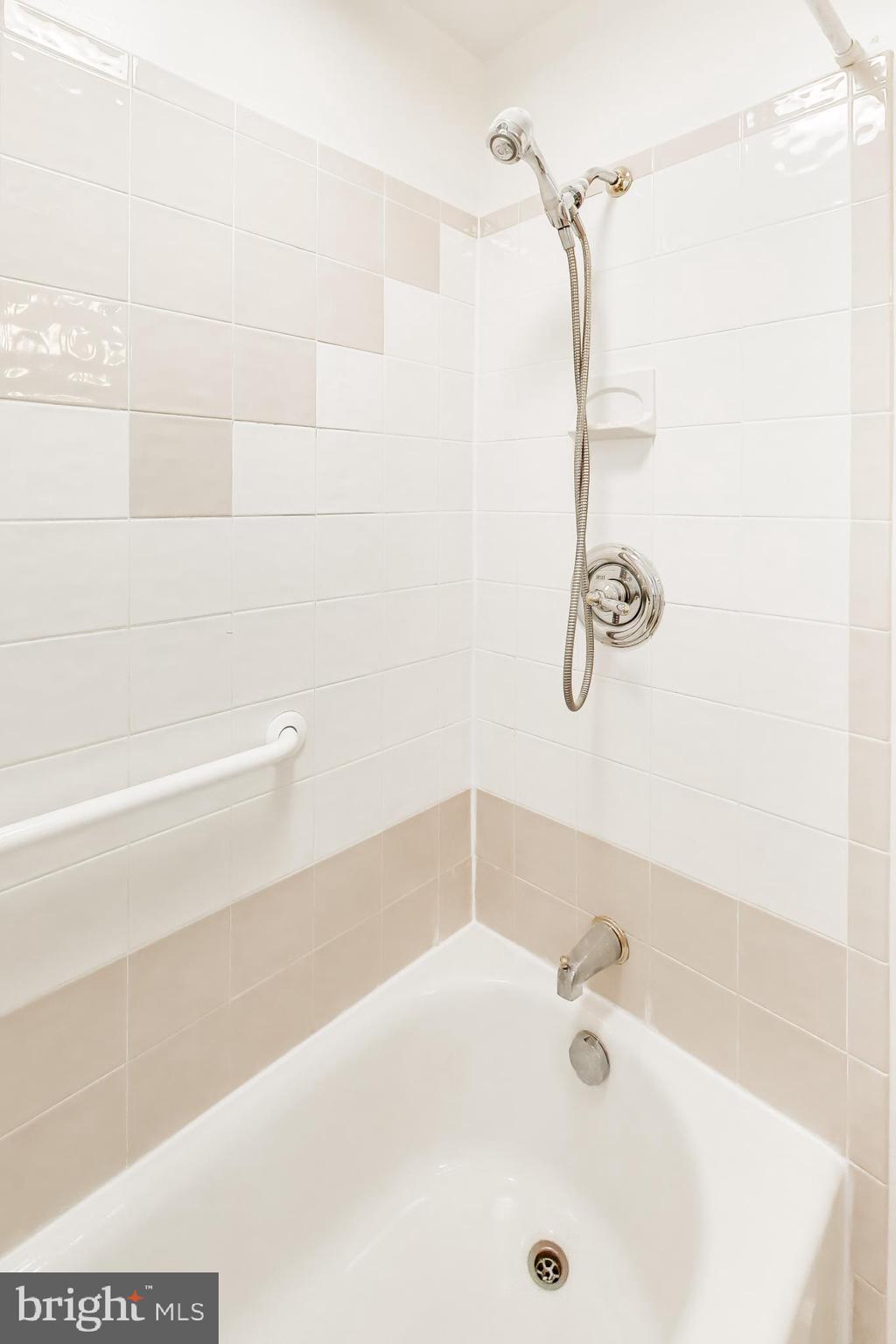 CHEVERLY - Residential