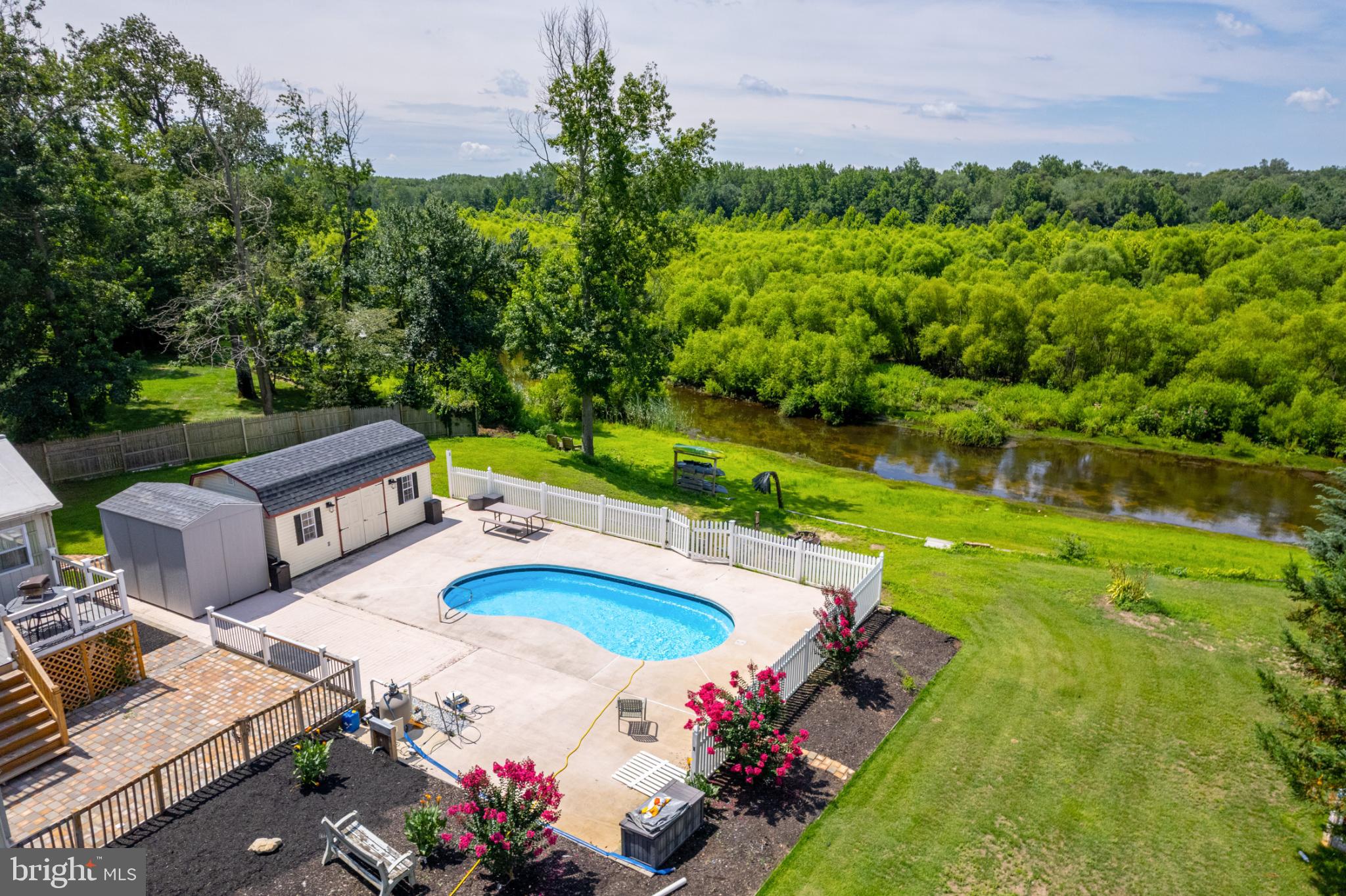 17 LAKE CENTERTON DRIVE