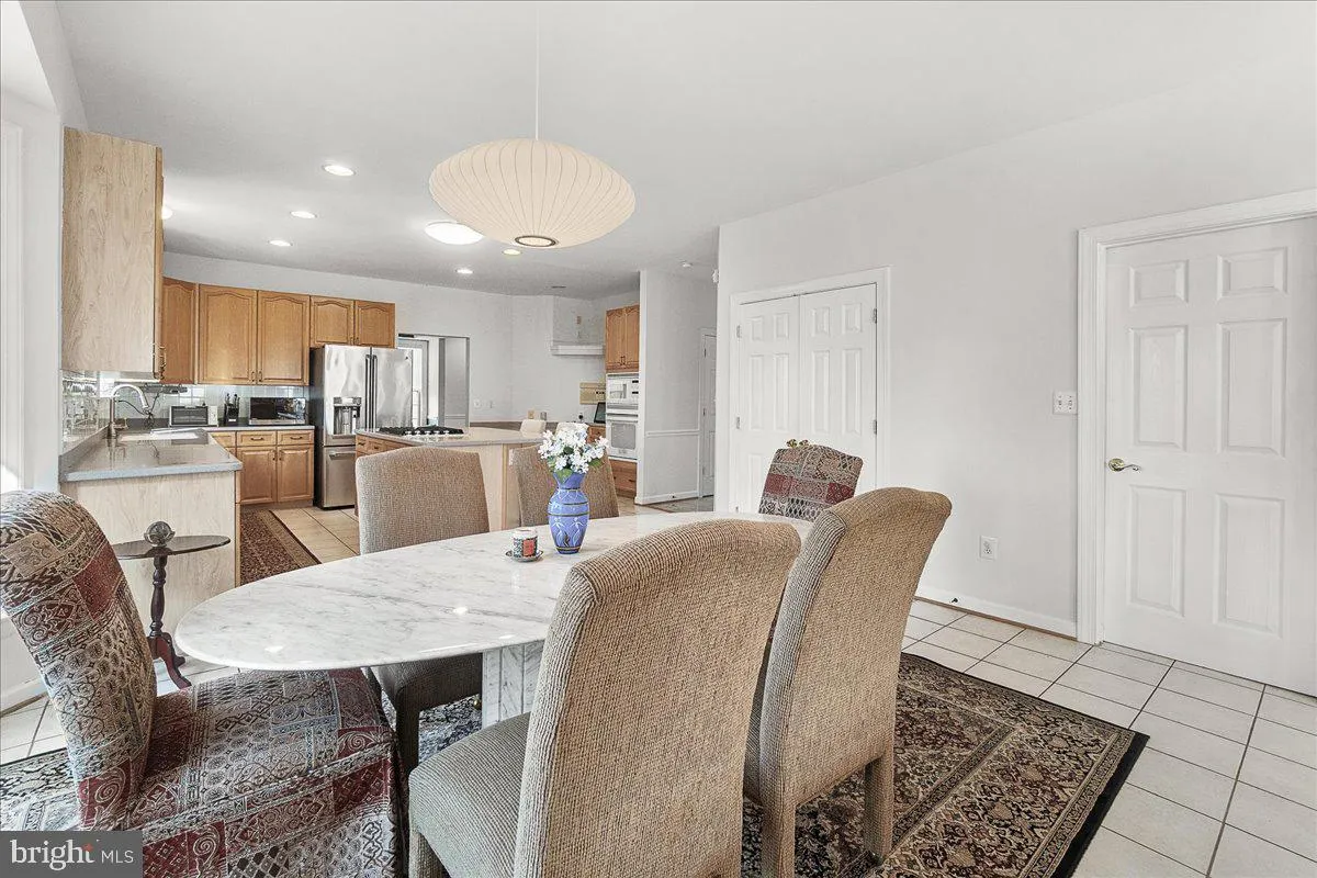 Frederick, Maryland 21701, United States, 5 Bedrooms Bedrooms, ,5 BathroomsBathrooms,Residential,Active,115072