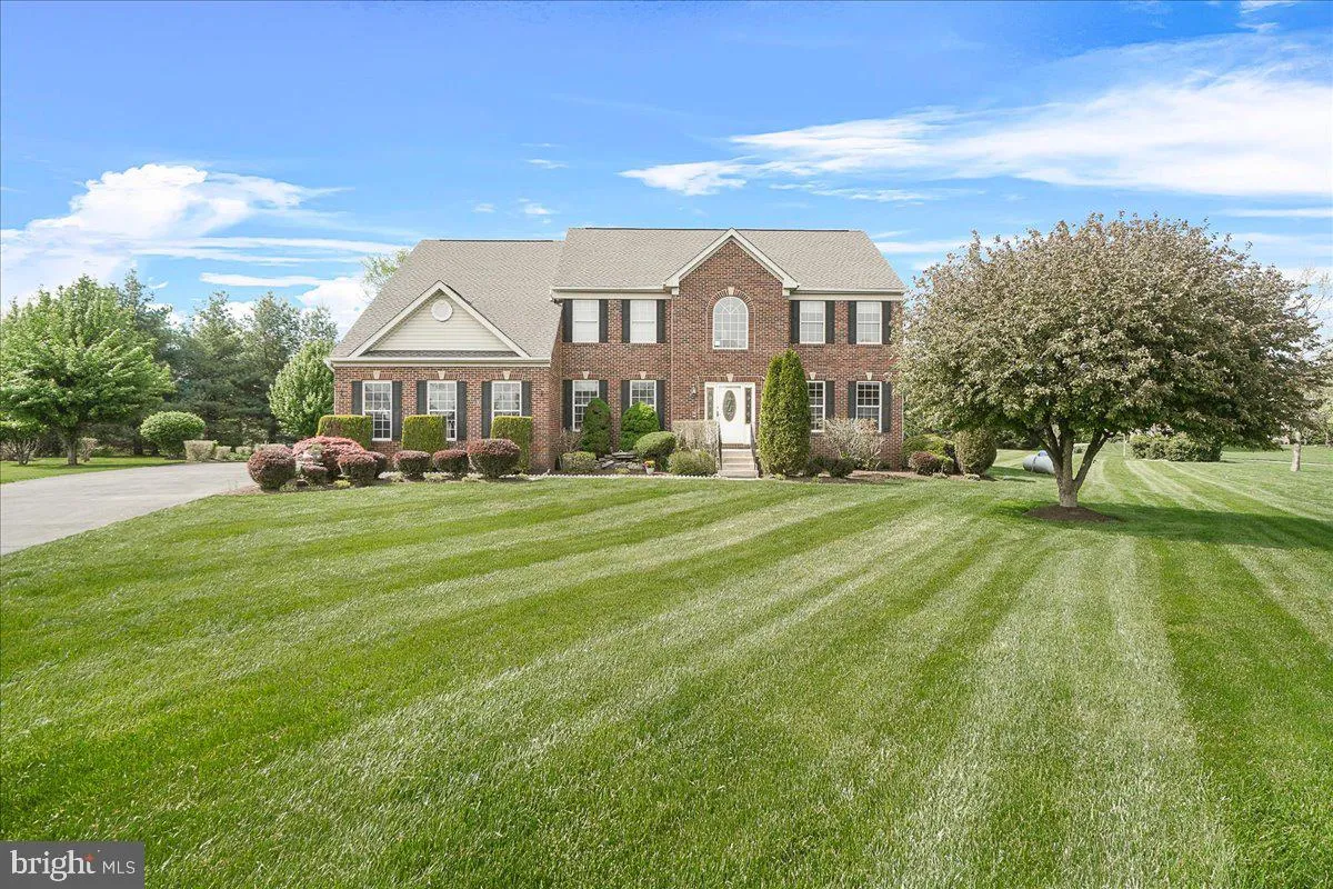 Frederick, Maryland 21701, United States, 5 Bedrooms Bedrooms, ,5 BathroomsBathrooms,Residential,Active,115072