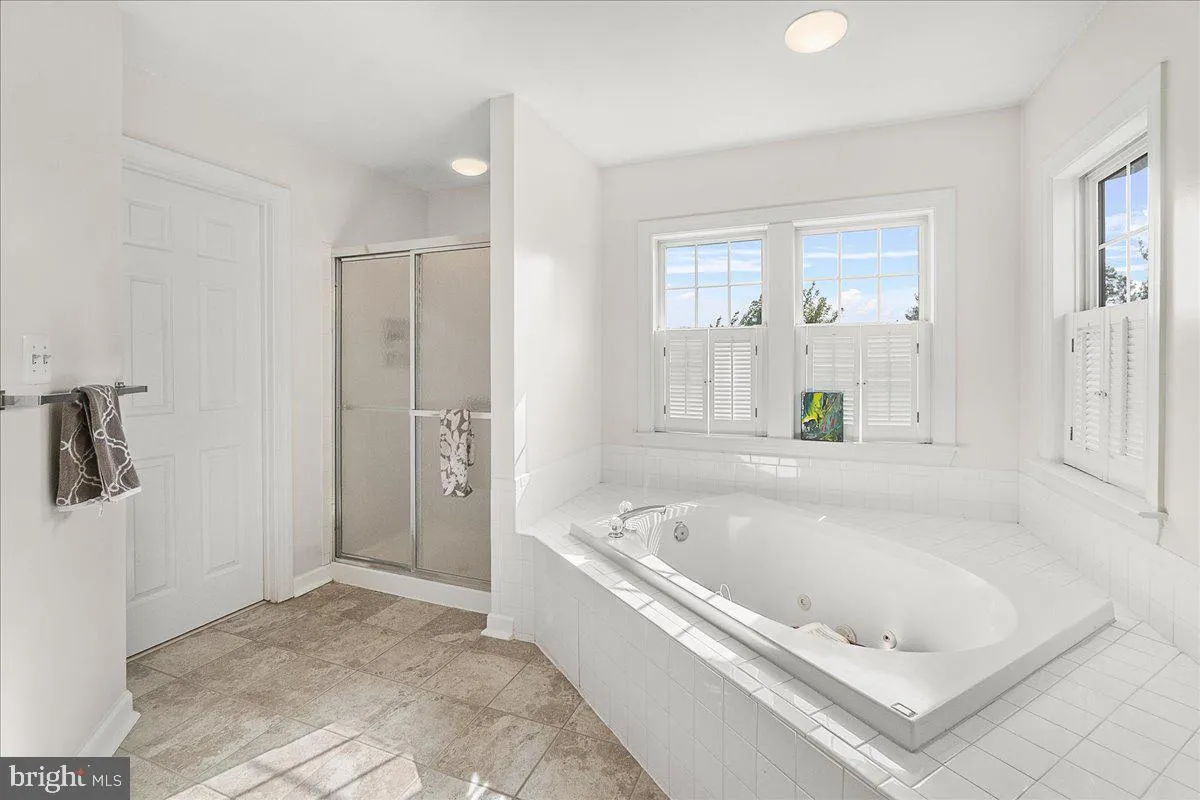 Frederick, Maryland 21701, United States, 5 Bedrooms Bedrooms, ,5 BathroomsBathrooms,Residential,Active,115072