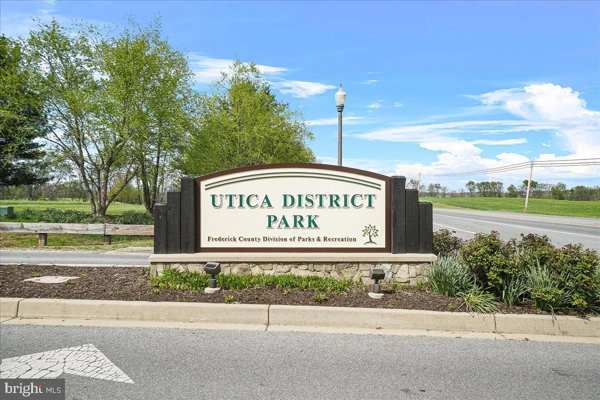 Frederick, Maryland 21701, United States, 5 Bedrooms Bedrooms, ,5 BathroomsBathrooms,Residential,Active,115072