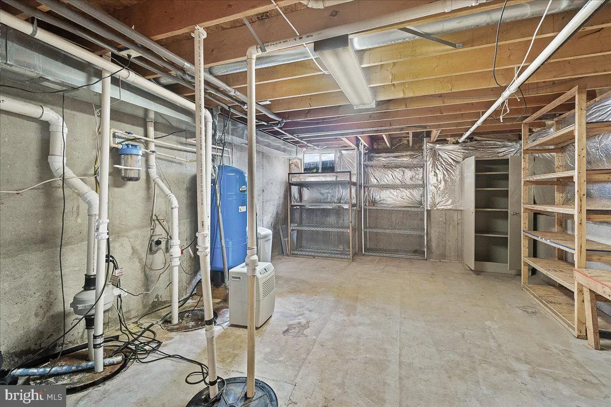 Frederick, Maryland 21701, United States, 5 Bedrooms Bedrooms, ,5 BathroomsBathrooms,Residential,Active,115072