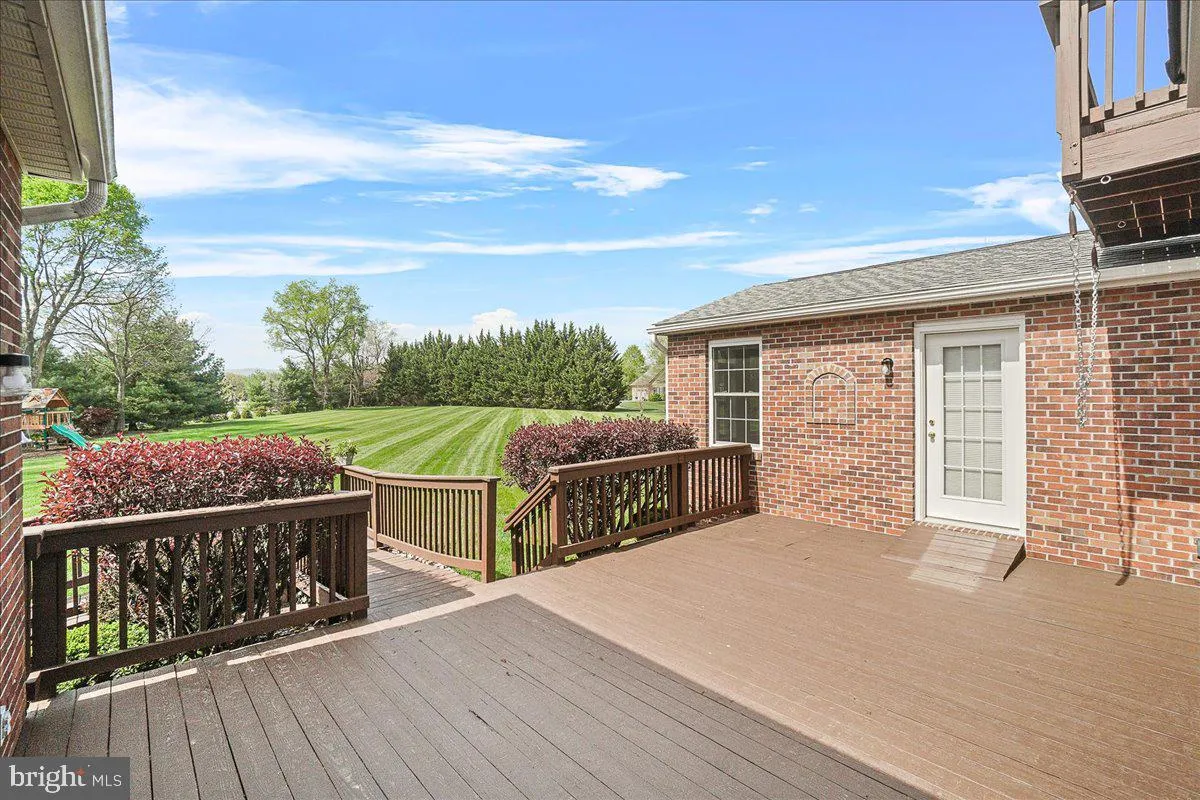 Frederick, Maryland 21701, United States, 5 Bedrooms Bedrooms, ,5 BathroomsBathrooms,Residential,Active,115072