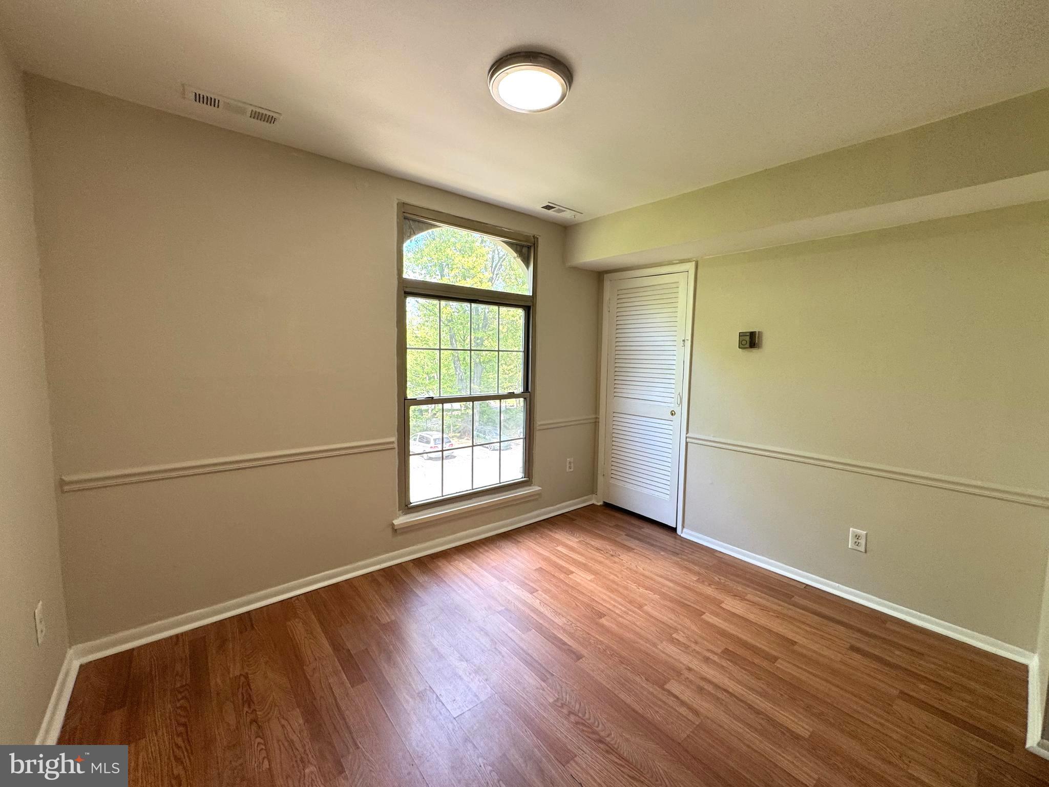 WOODBURN VILLAGE - Residential